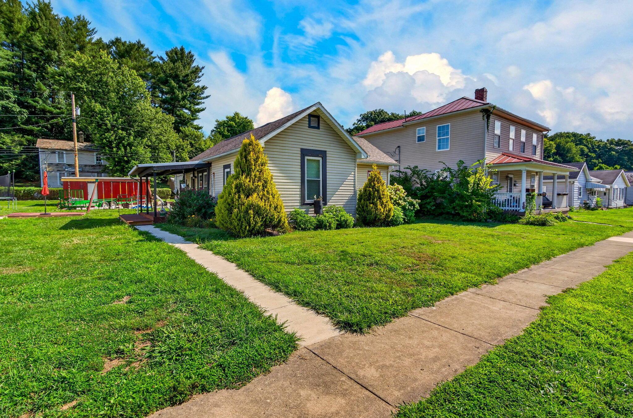 778 3rd Street Property Photo 23