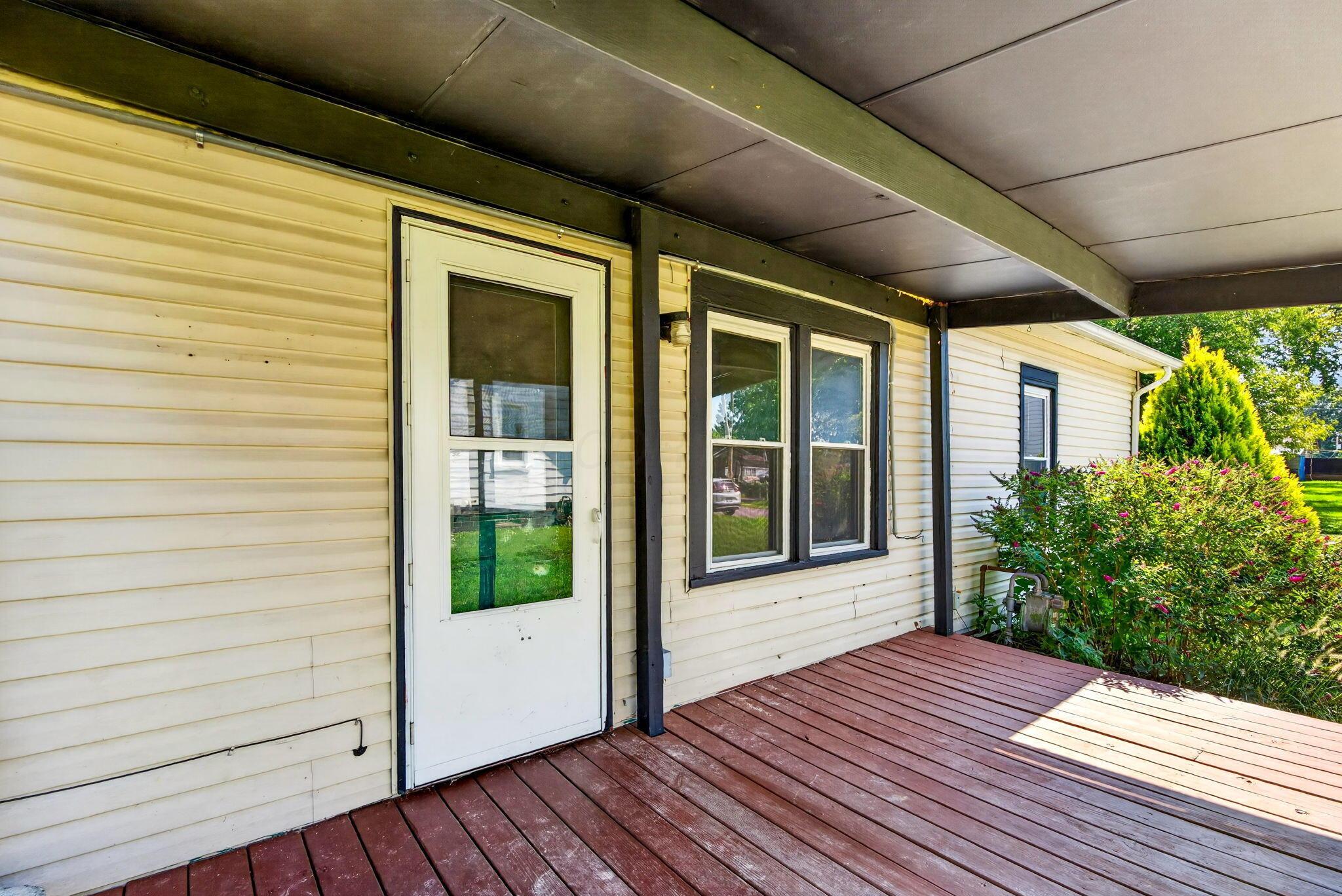 778 3rd Street Property Photo 24