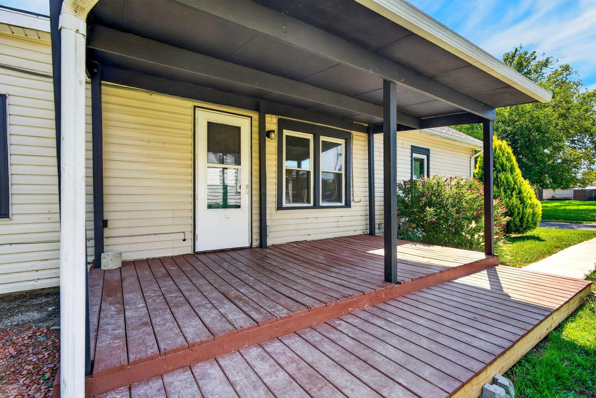 778 3rd Street Property Photo 25