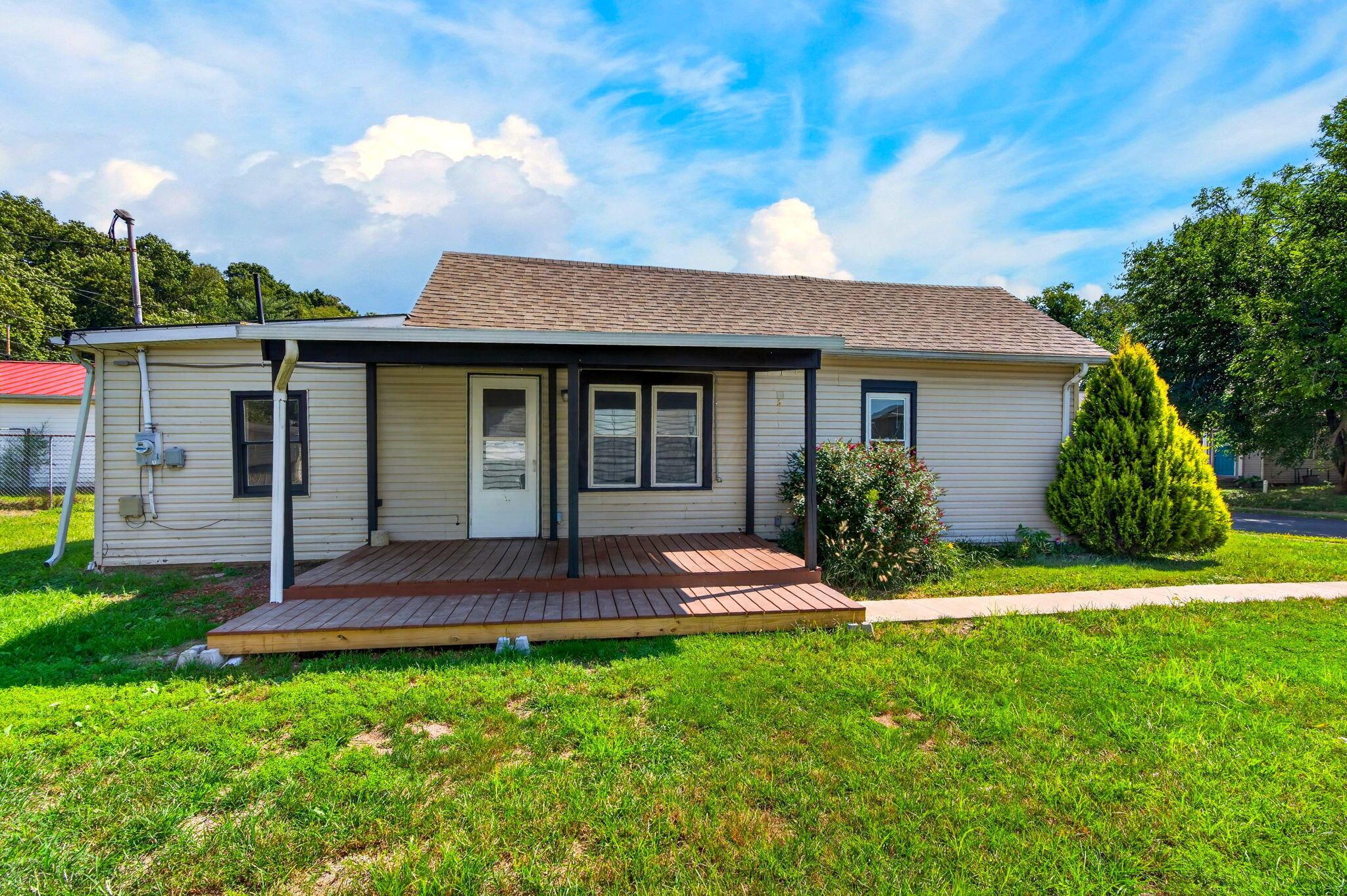 778 3rd Street Property Photo 26