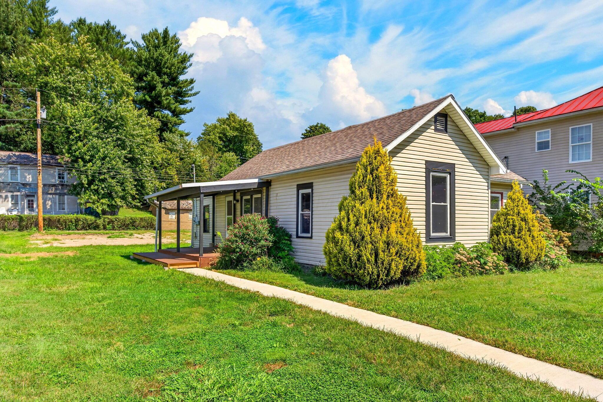 778 3rd Street Property Photo 32