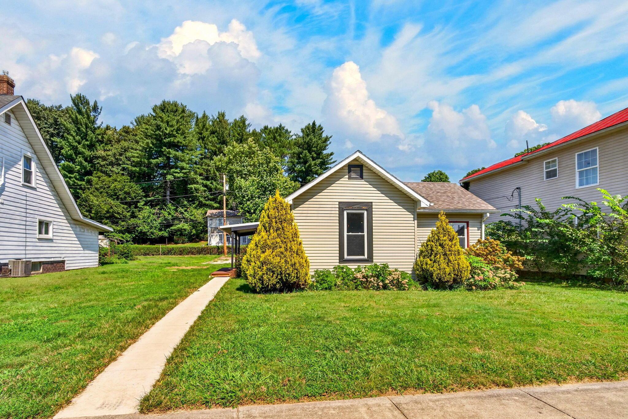 778 3rd Street Property Photo 33