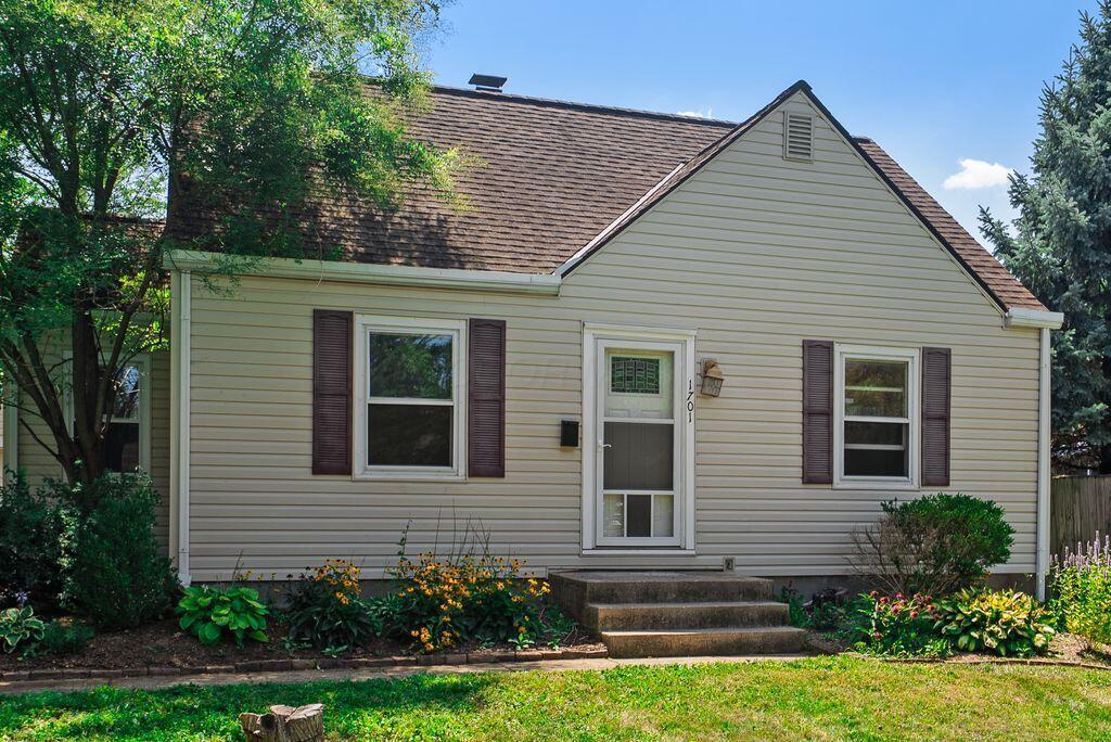 1701 E Dunedin Road Property Photo 4