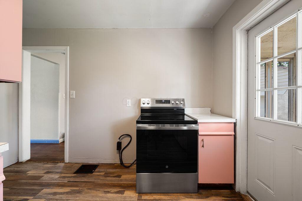 1701 E Dunedin Road Property Photo 16