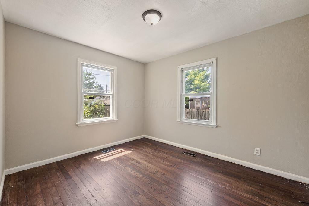 1701 E Dunedin Road Property Photo 20