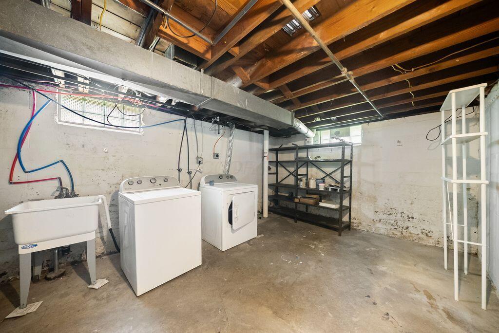 1701 E Dunedin Road Property Photo 31