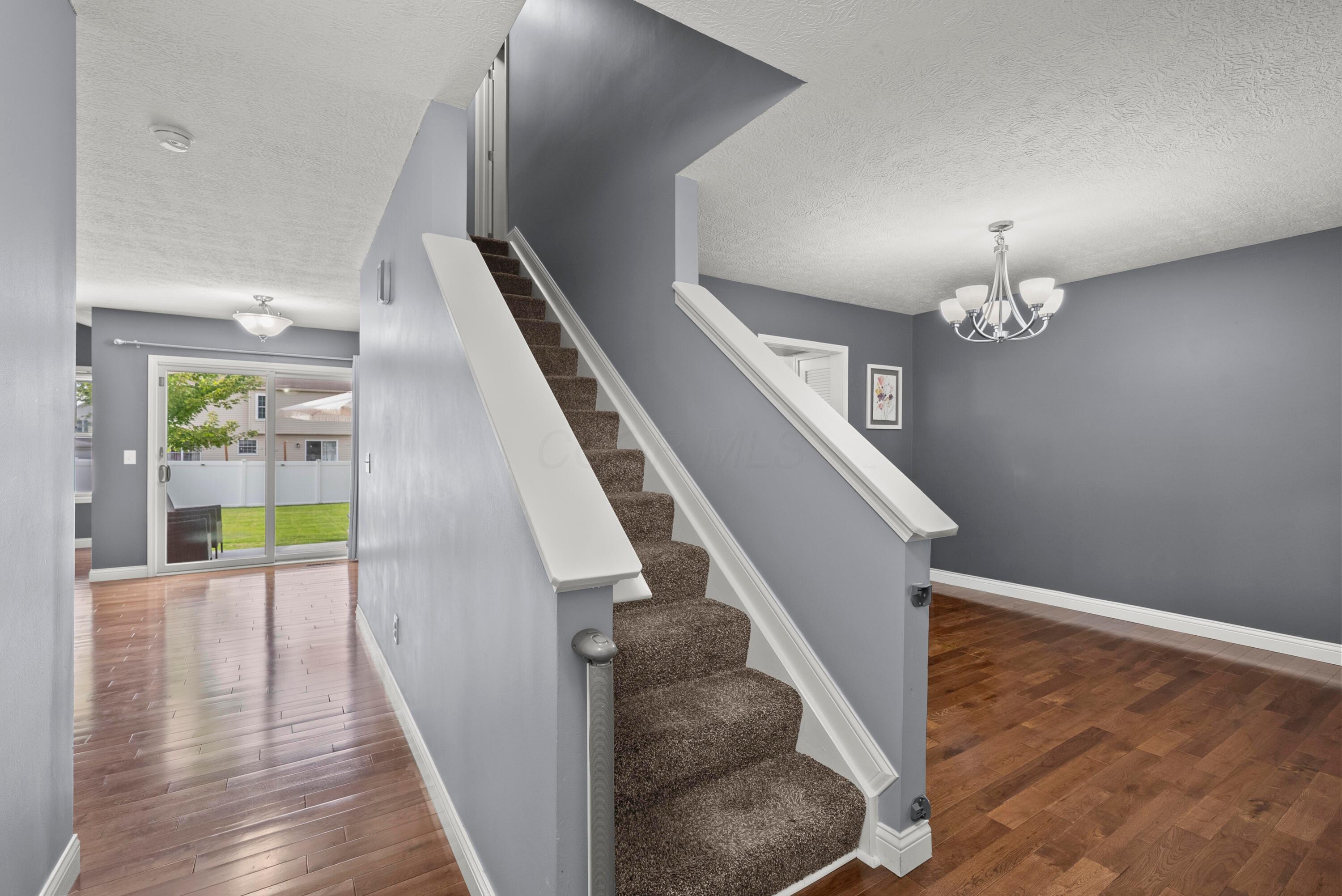 1300 Sassafras Lane Property Photo 4