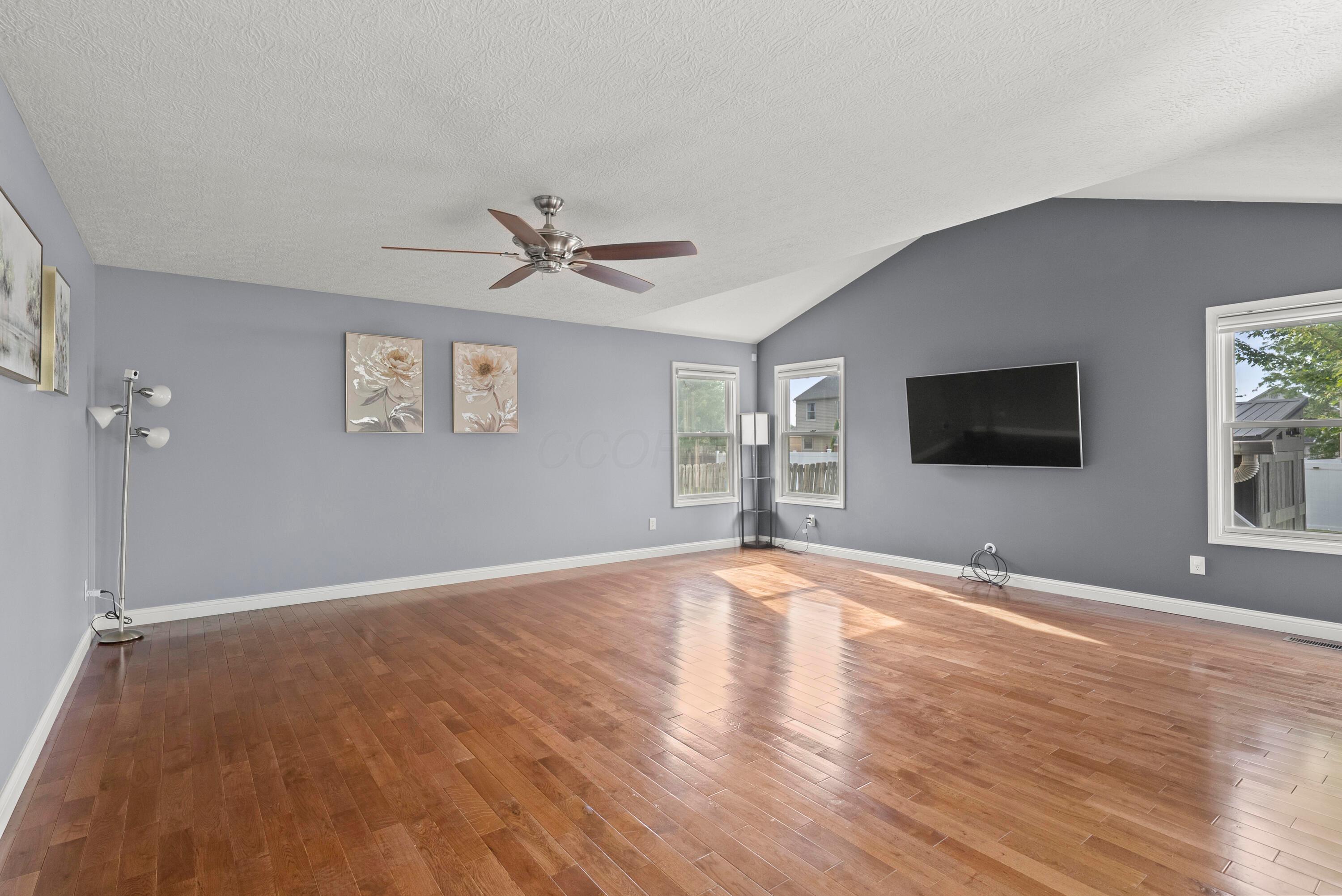 1300 Sassafras Lane Property Photo 9