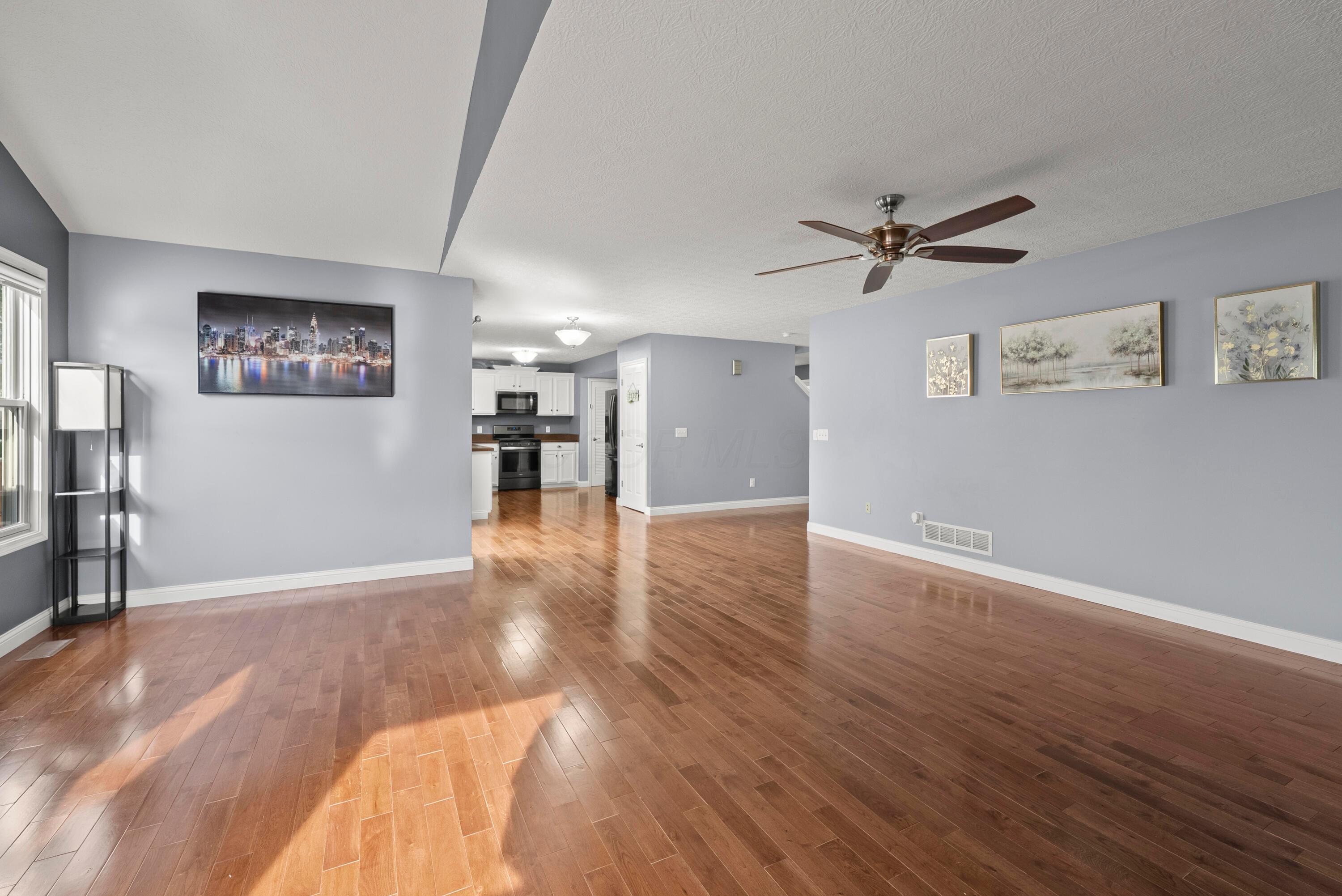 1300 Sassafras Lane Property Photo 12