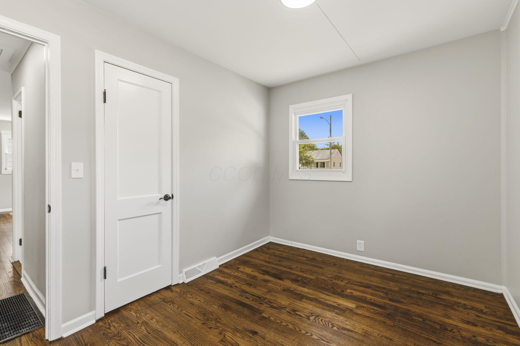 3444 Walmar Drive Property Photo 17
