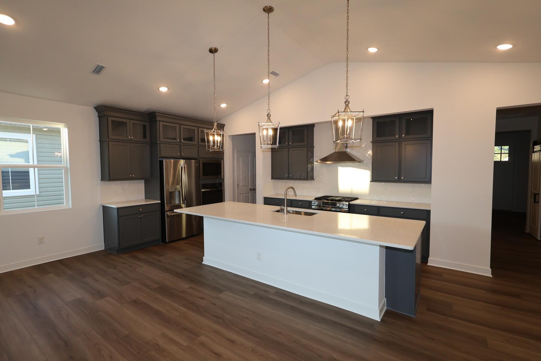 51 Coldstone Court Property Photo 7
