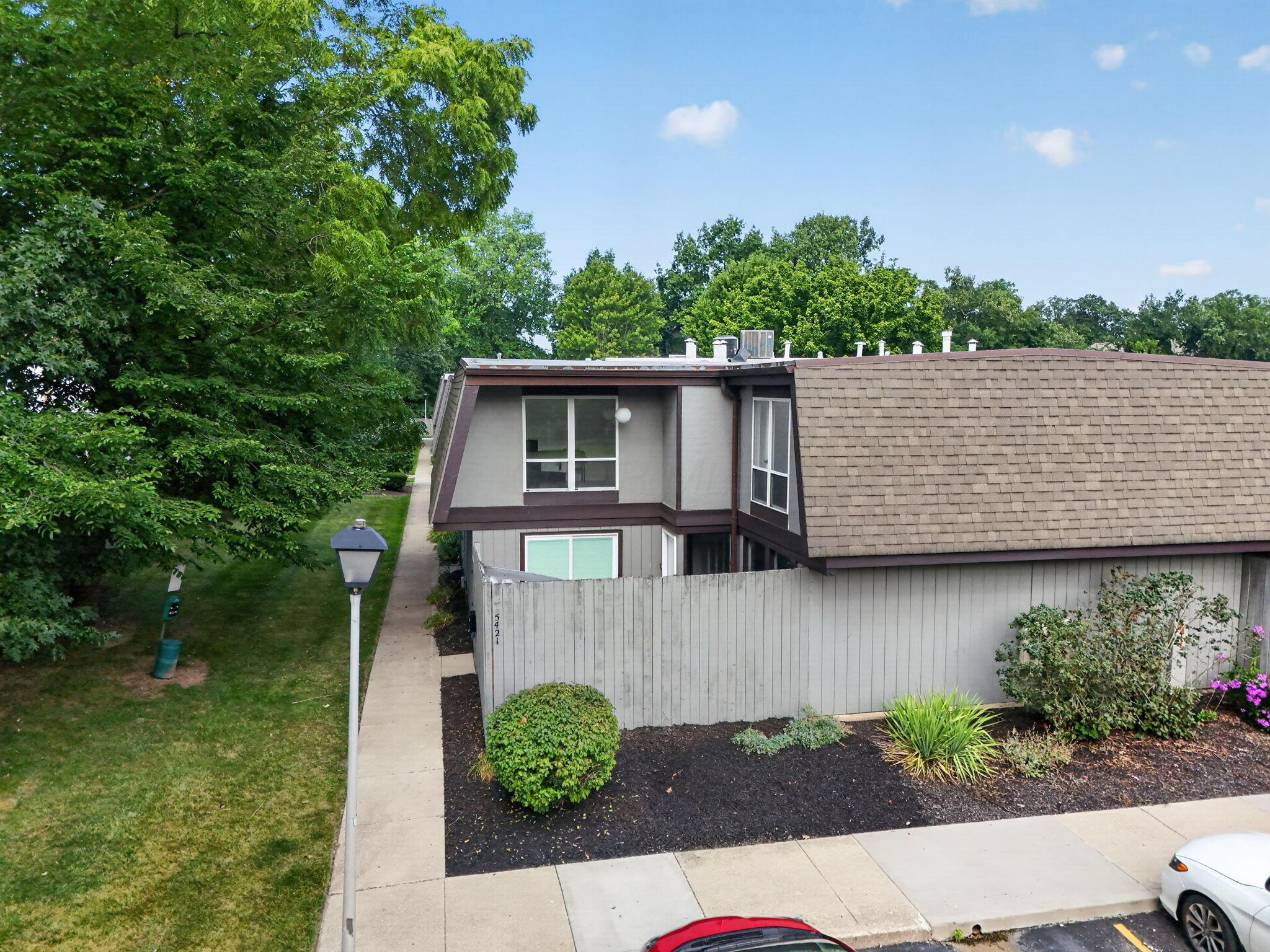 5421 Worthington Forest Place E, 1A