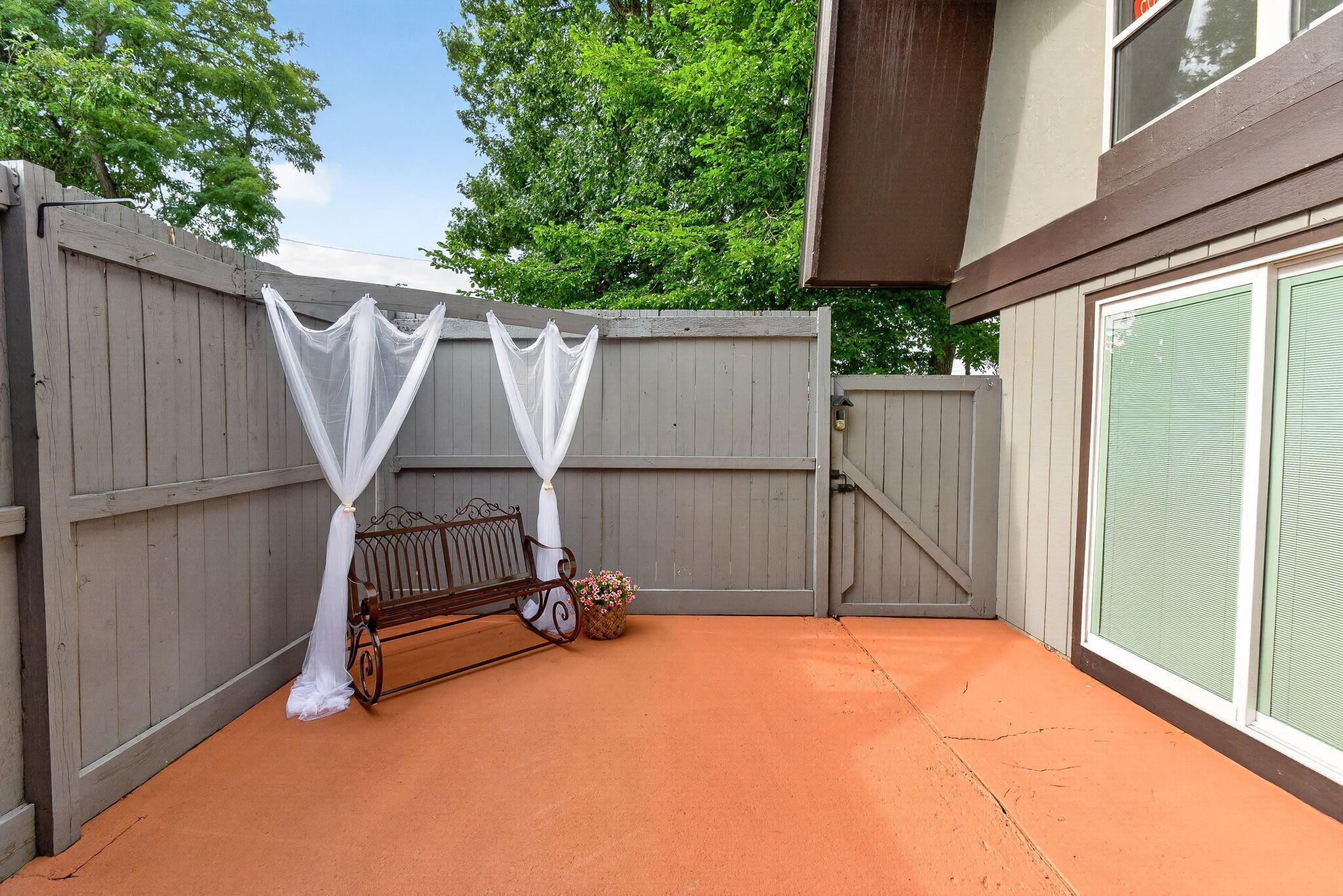 5421 Worthington Forest Place E, 1a Property Photo 47