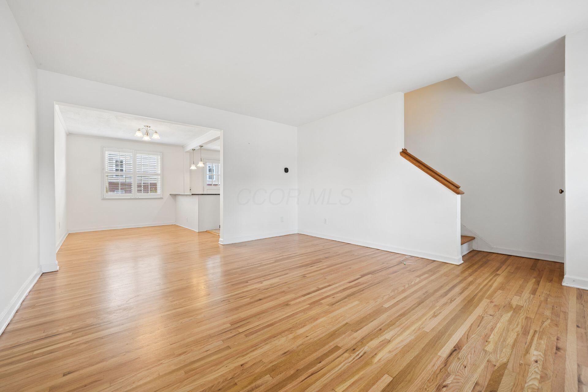 1775 Northwest Court, E/109 Property Photo 6