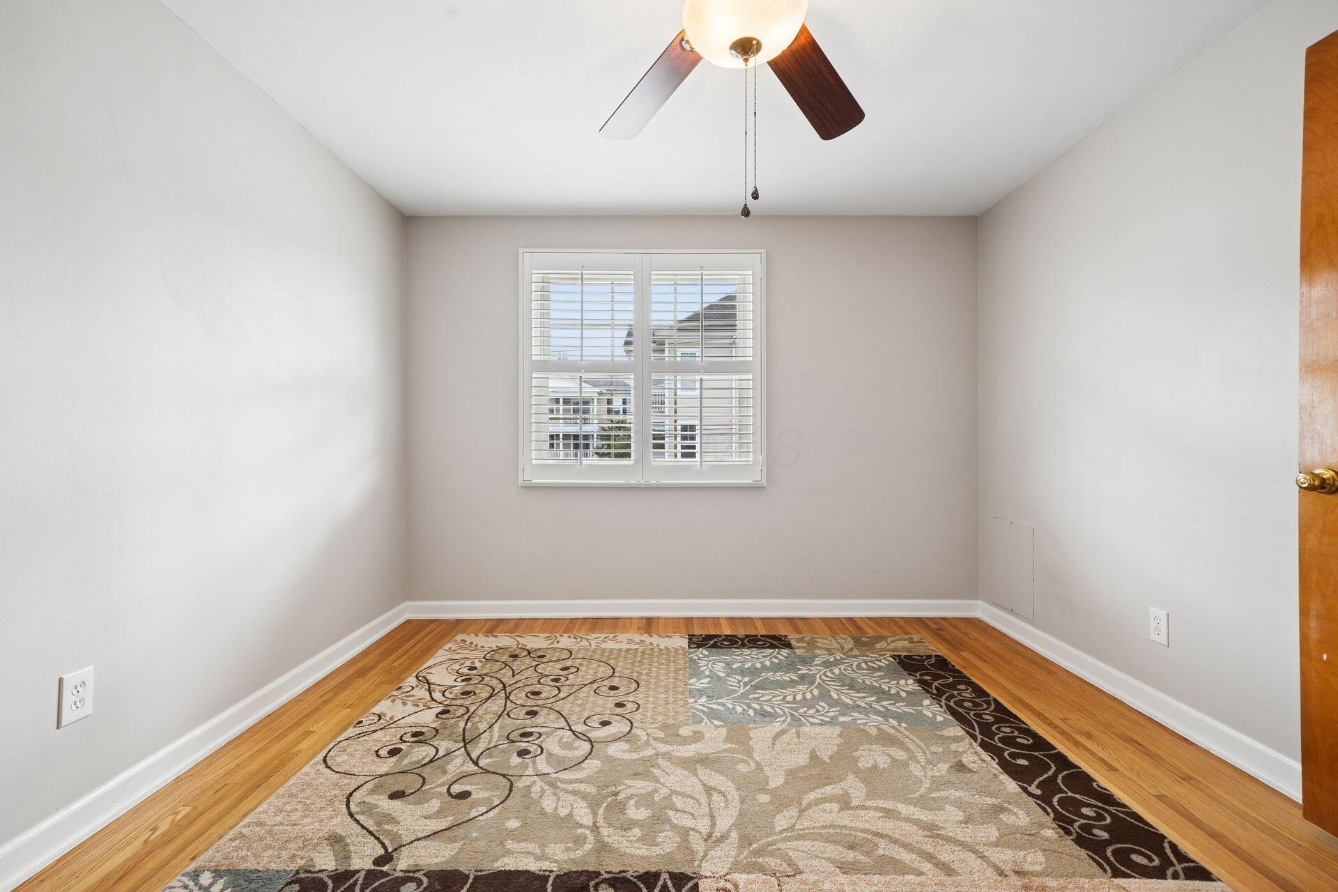 1775 Northwest Court, E/109 Property Photo 18