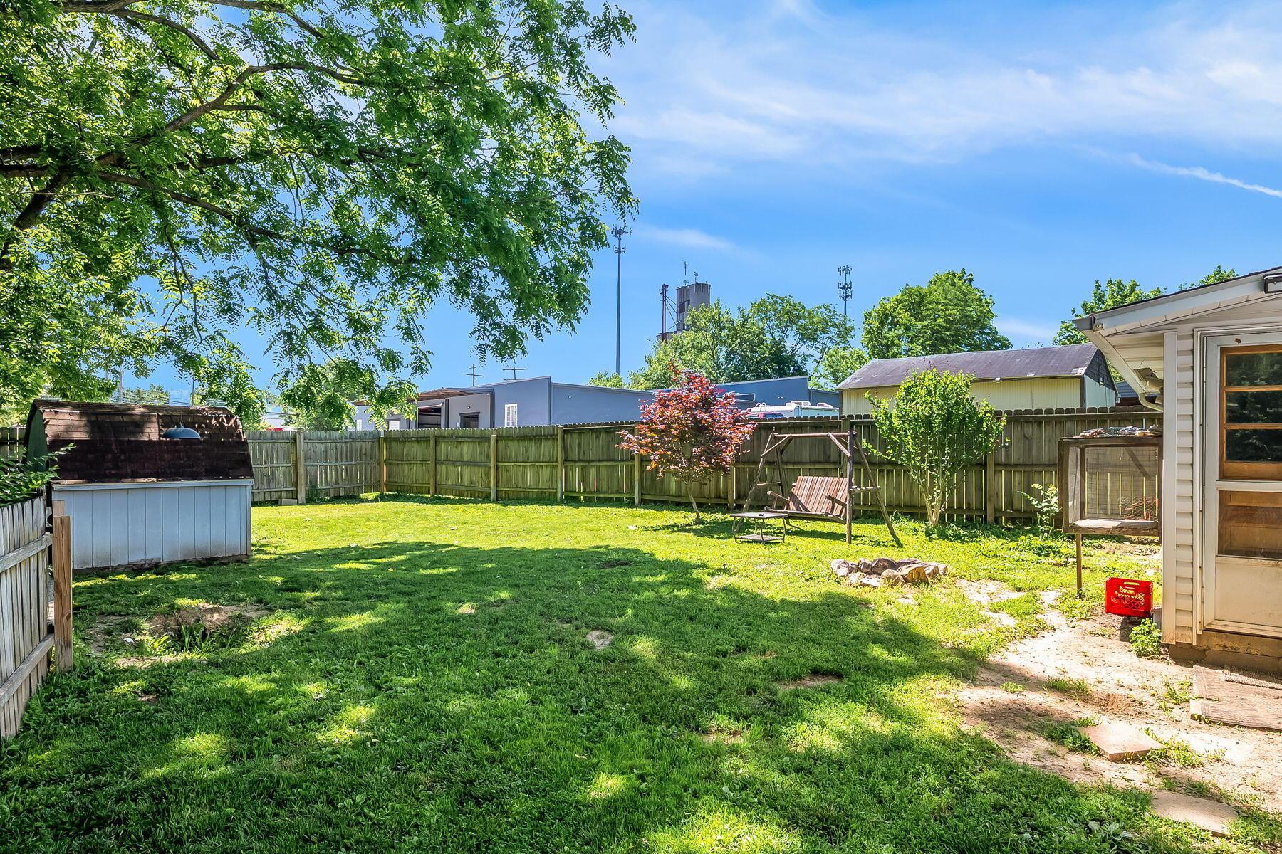 40 Parsons Avenue Property Photo 43