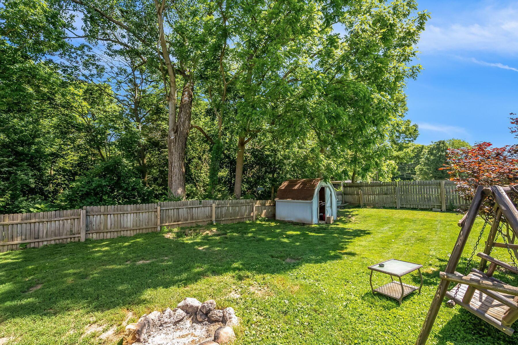 40 Parsons Avenue Property Photo 45