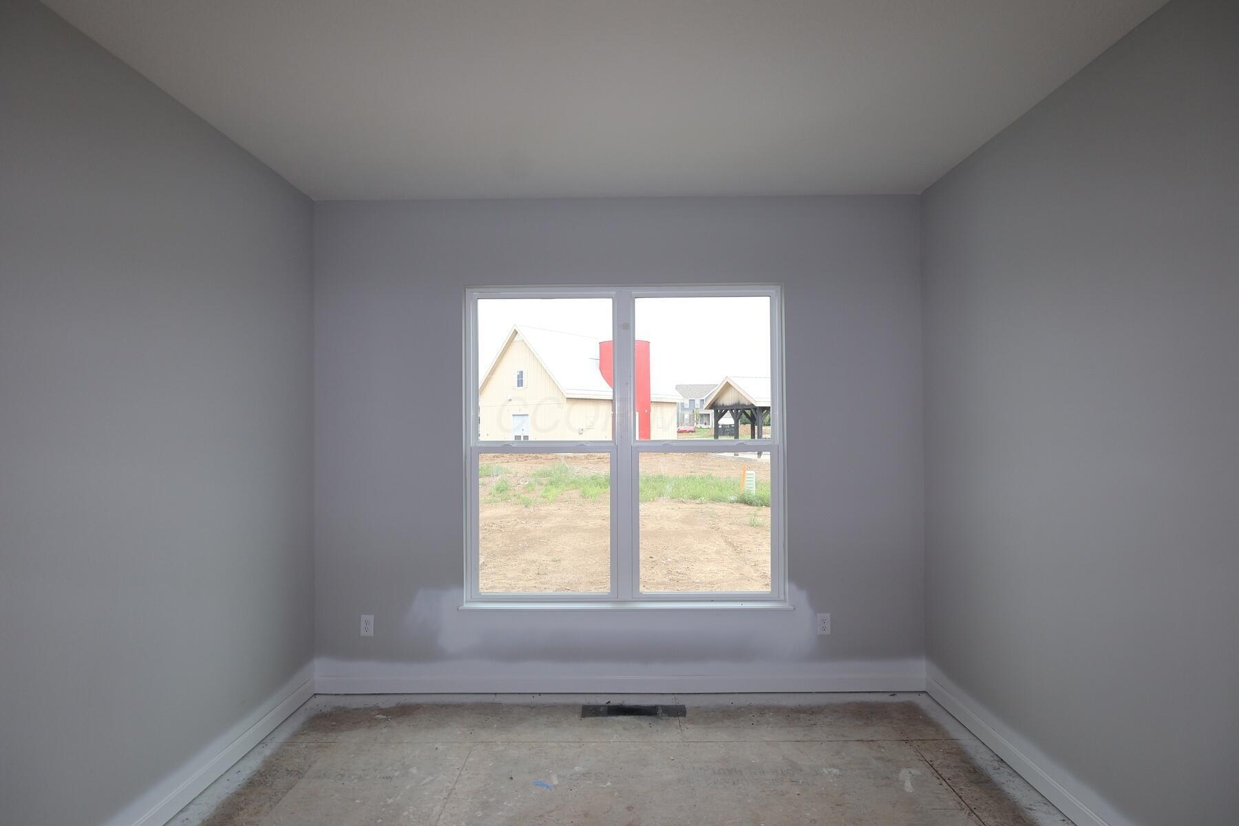 375 Birdwatcher Loop Property Photo 9