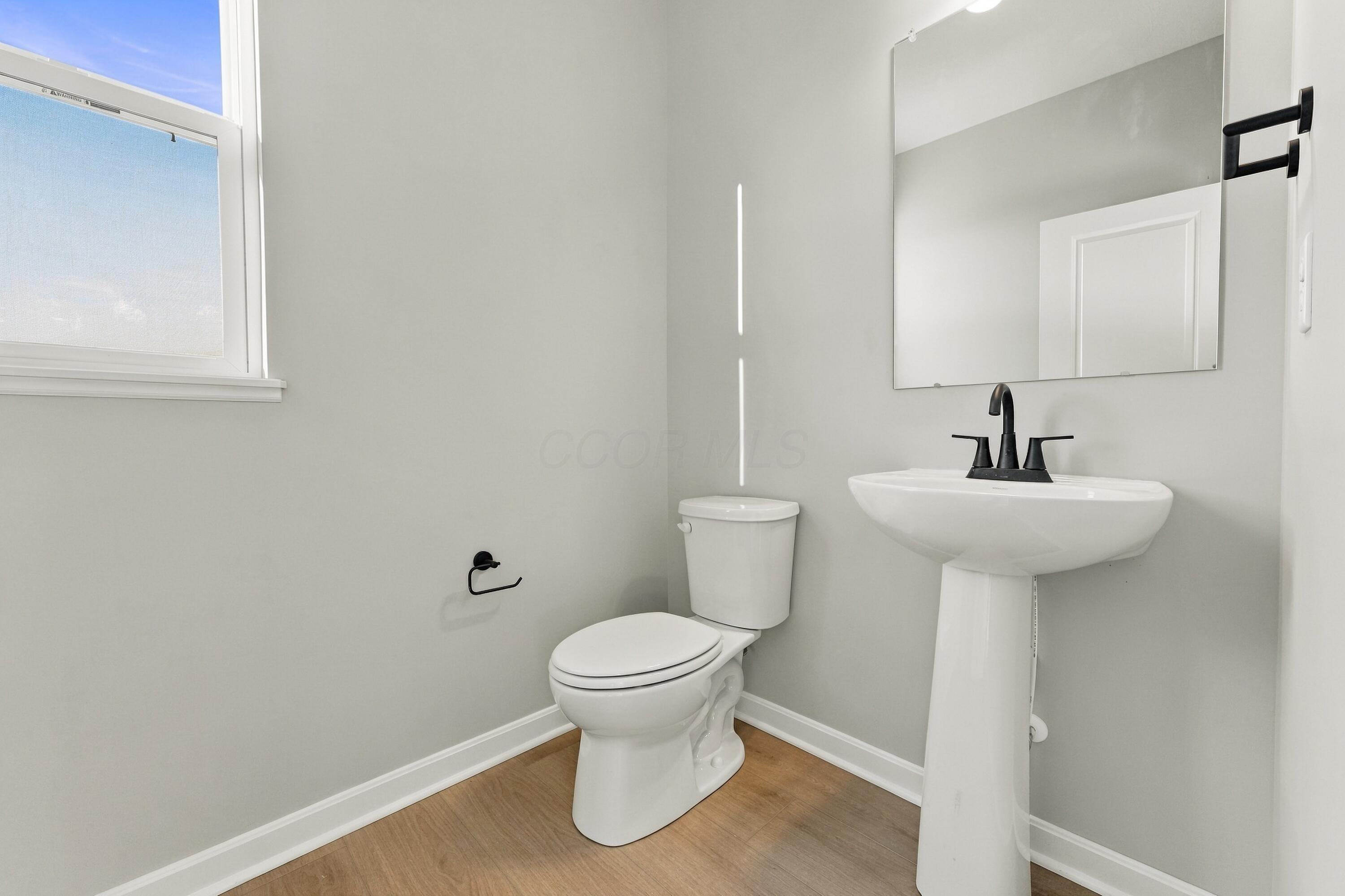 375 Birdwatcher Loop Property Photo 33