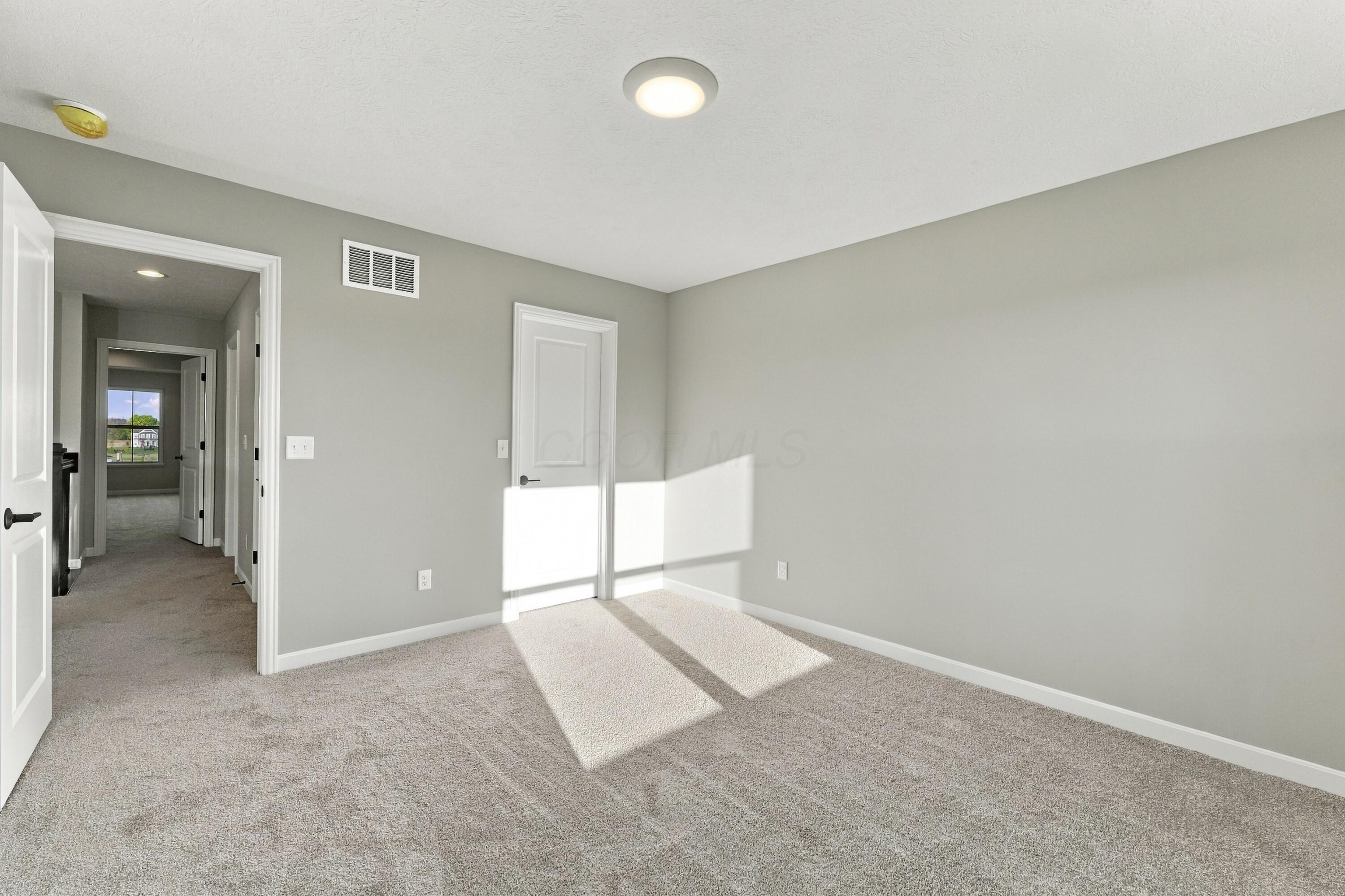 375 Birdwatcher Loop Property Photo 37