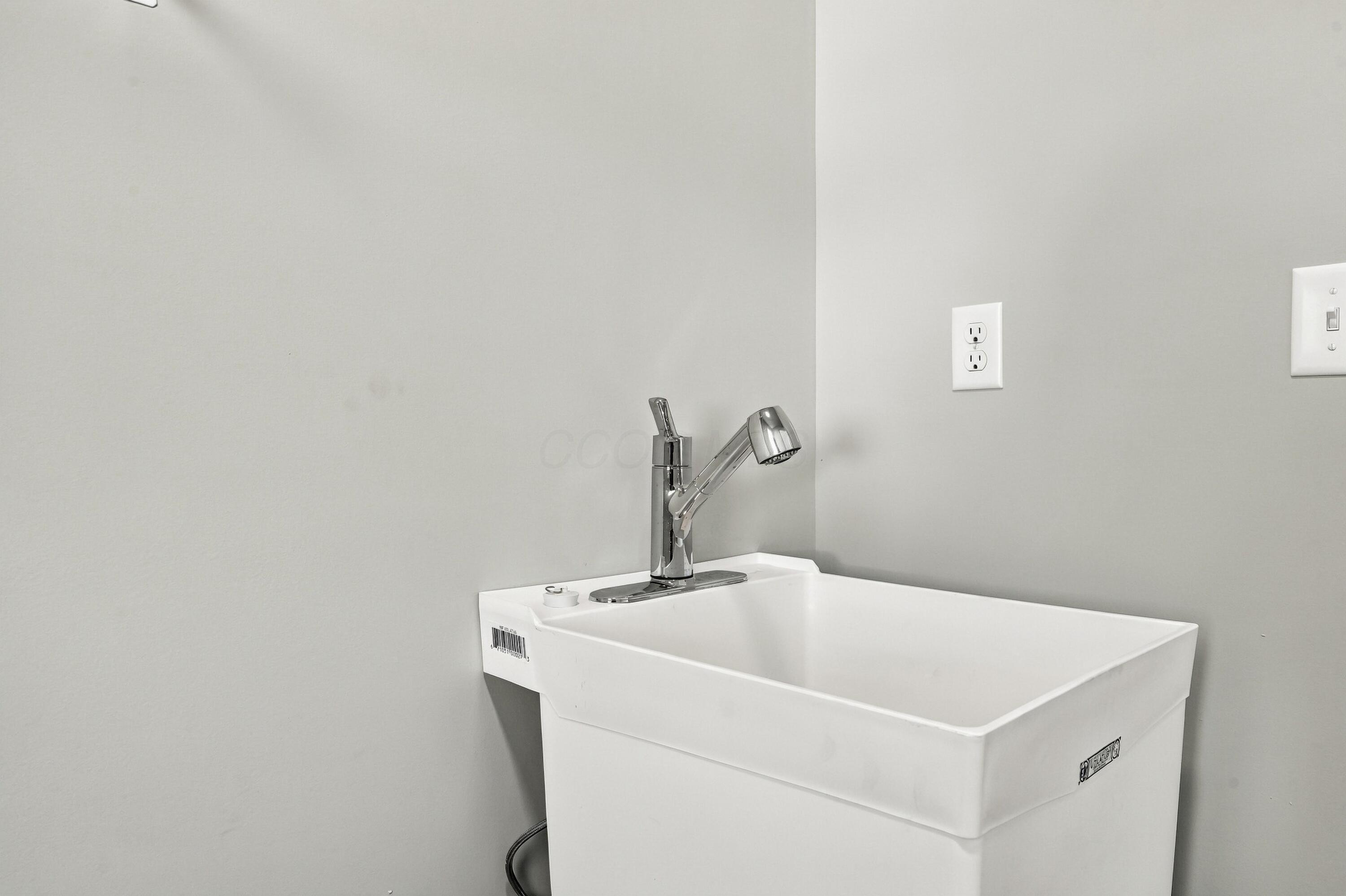 375 Birdwatcher Loop Property Photo 43