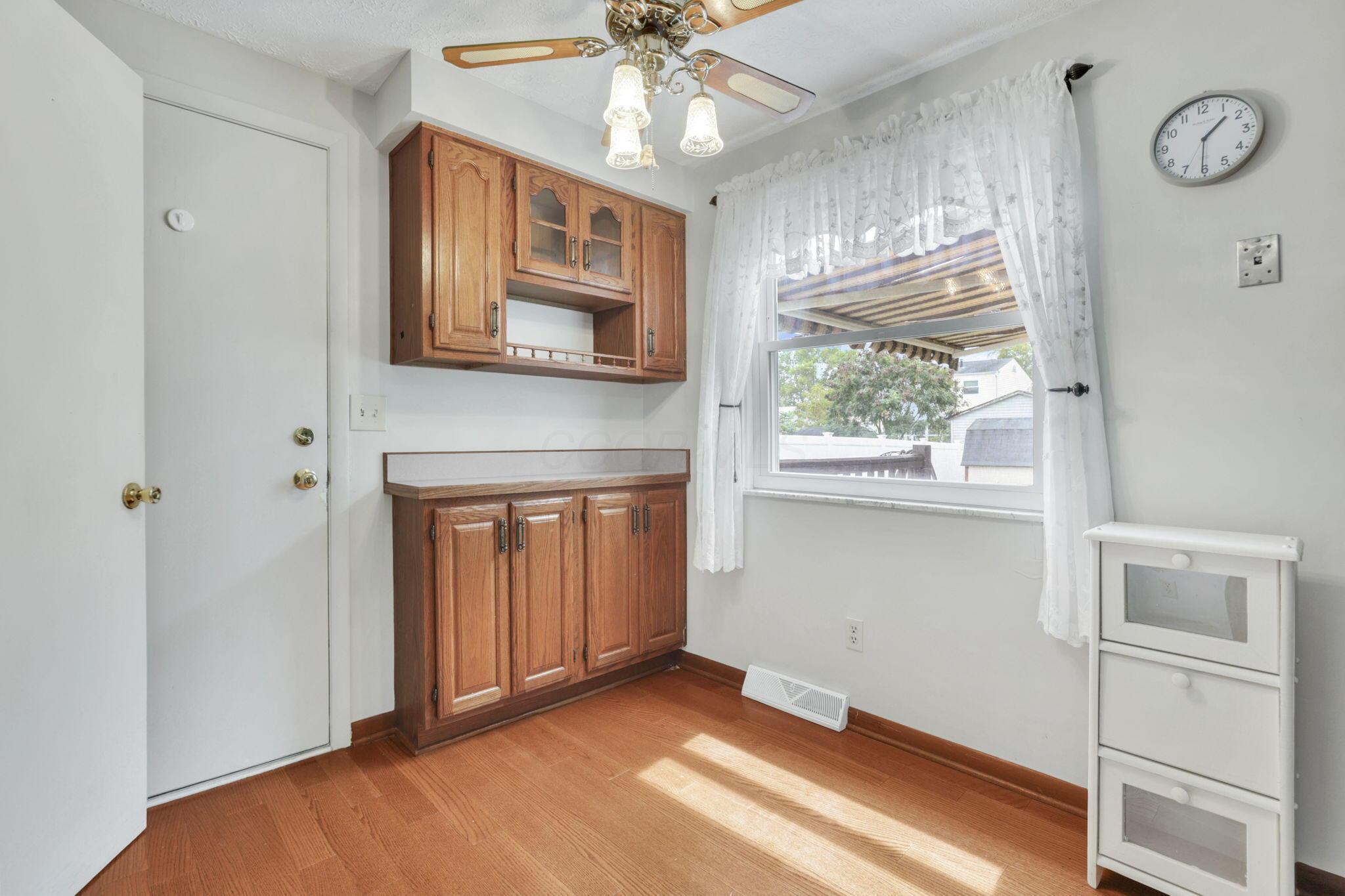 2833 Sunset View Court Property Photo 11