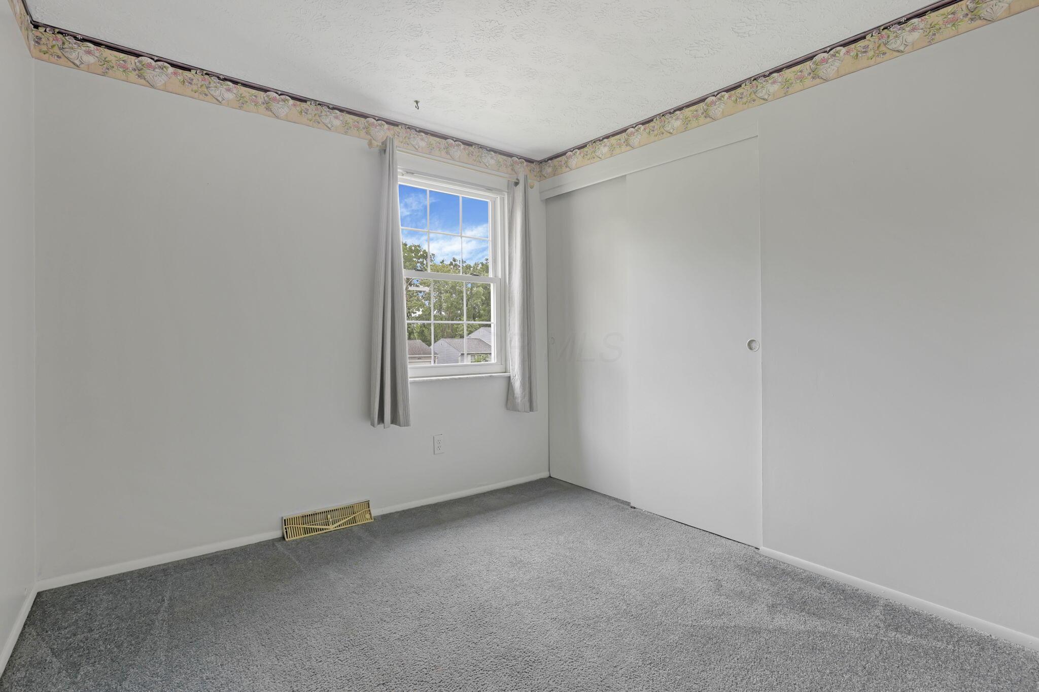 2833 Sunset View Court Property Photo 16