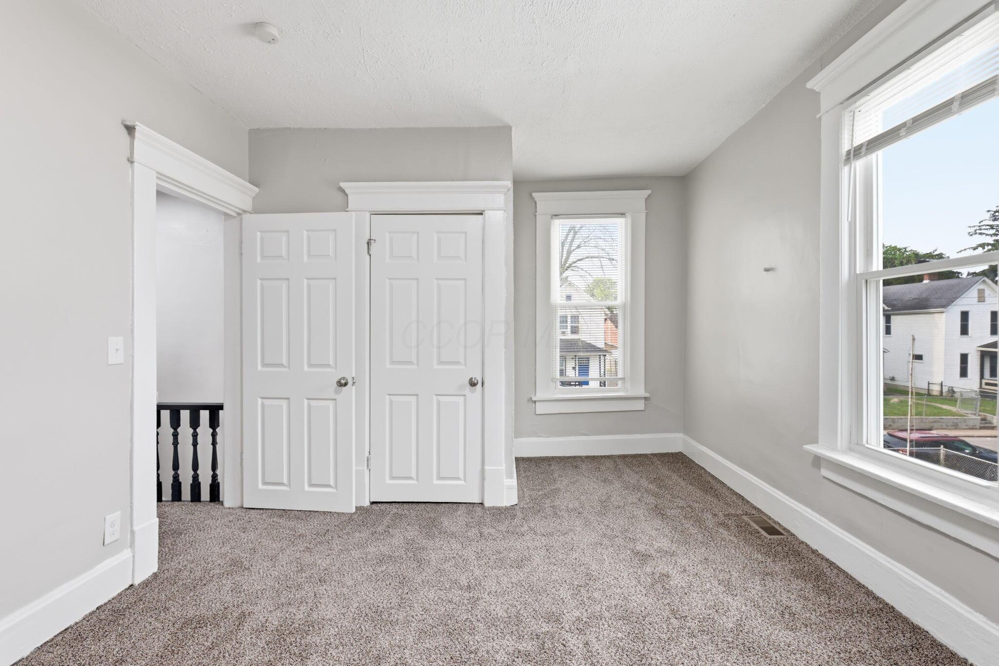 490 E Markison Avenue Property Photo 23