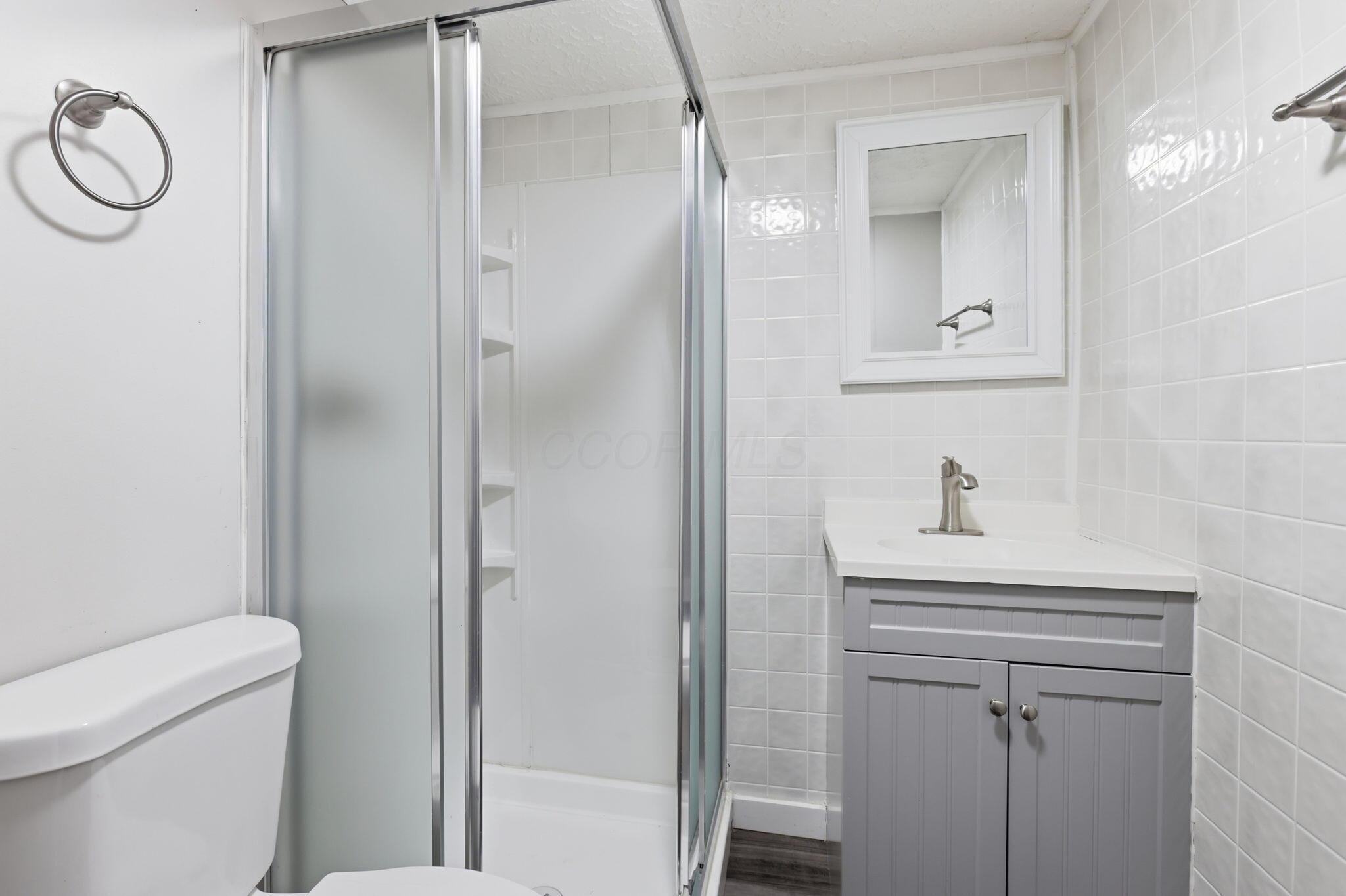 490 E Markison Avenue Property Photo 26