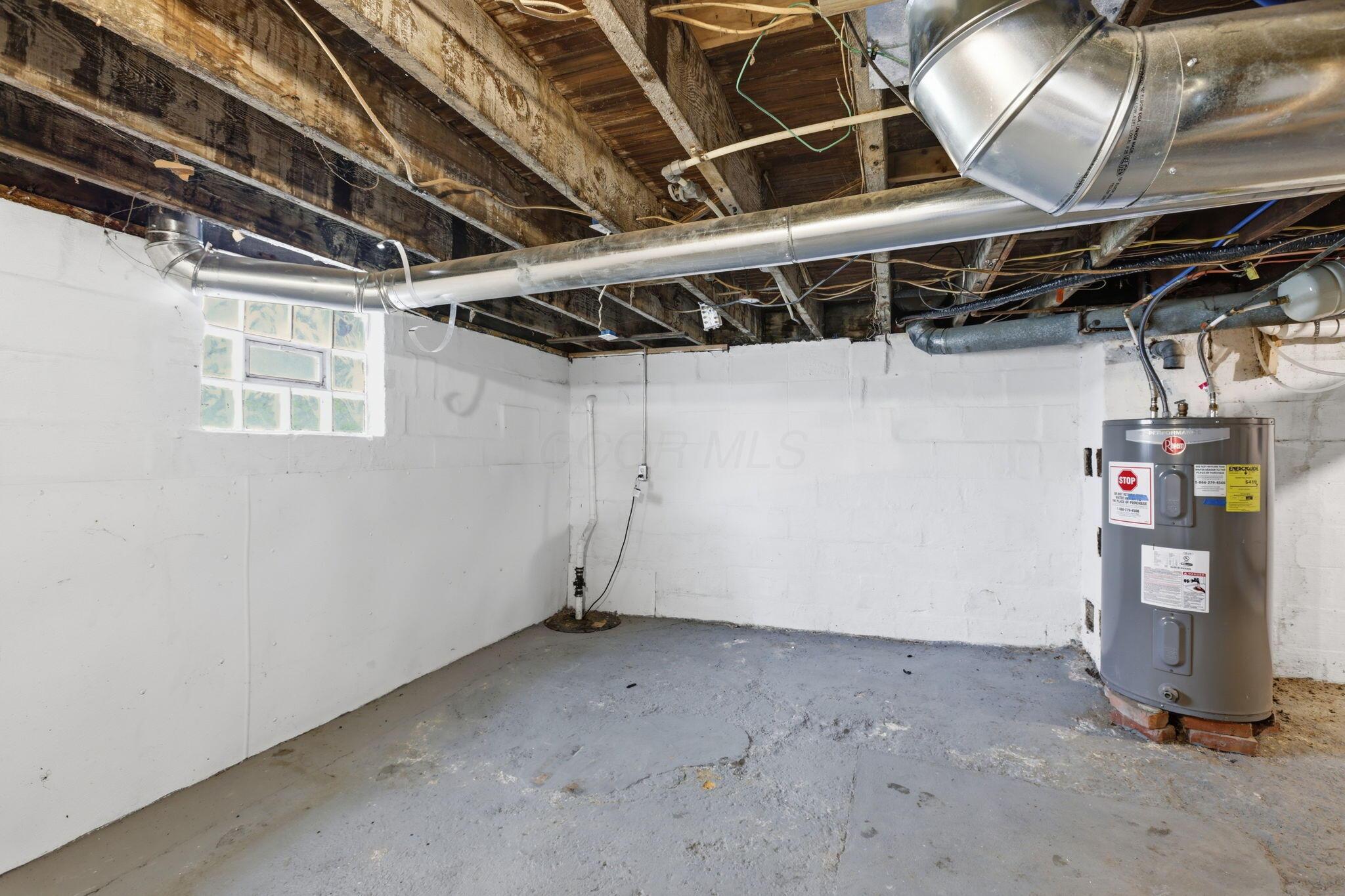 490 E Markison Avenue Property Photo 33