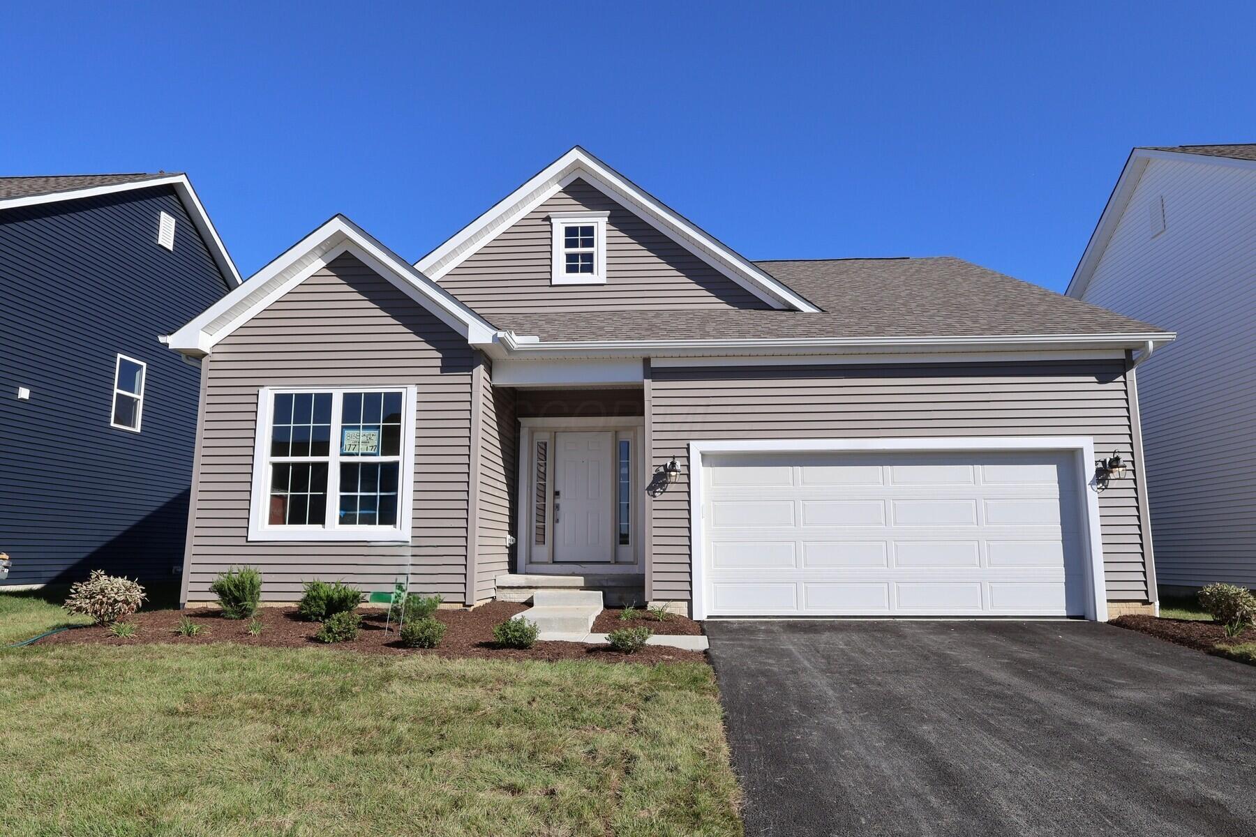 8138 Griffin Drive Property Photo 1