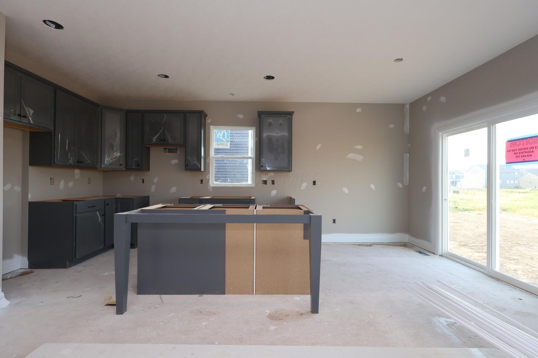 8138 Griffin Drive Property Photo 3