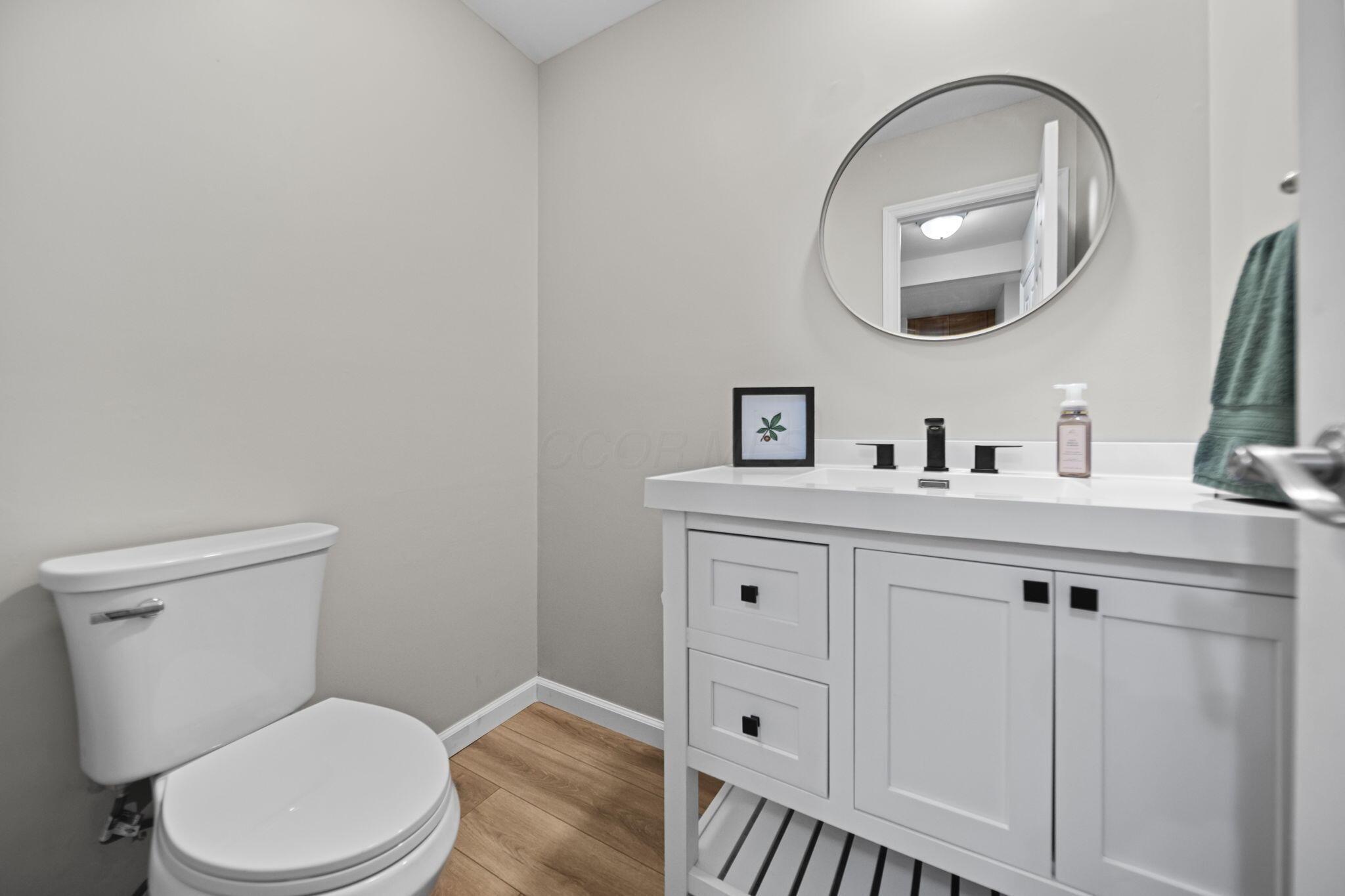6752 Willow Grove Place E Property Photo 11