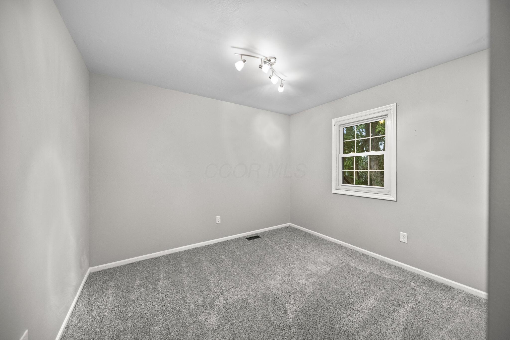 6752 Willow Grove Place E Property Photo 17