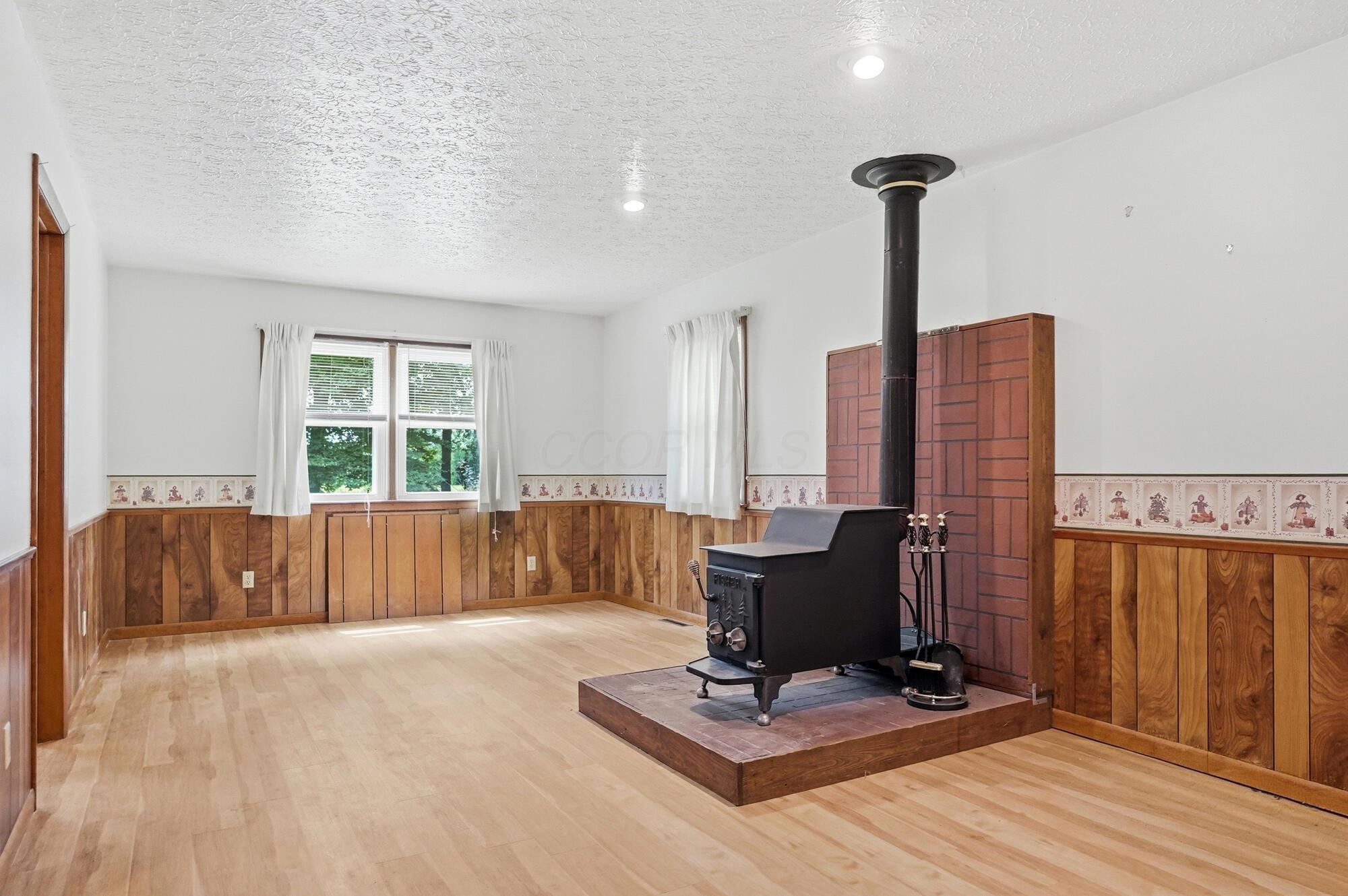 121 Baltimore Somerset Road Ne Property Photo 11