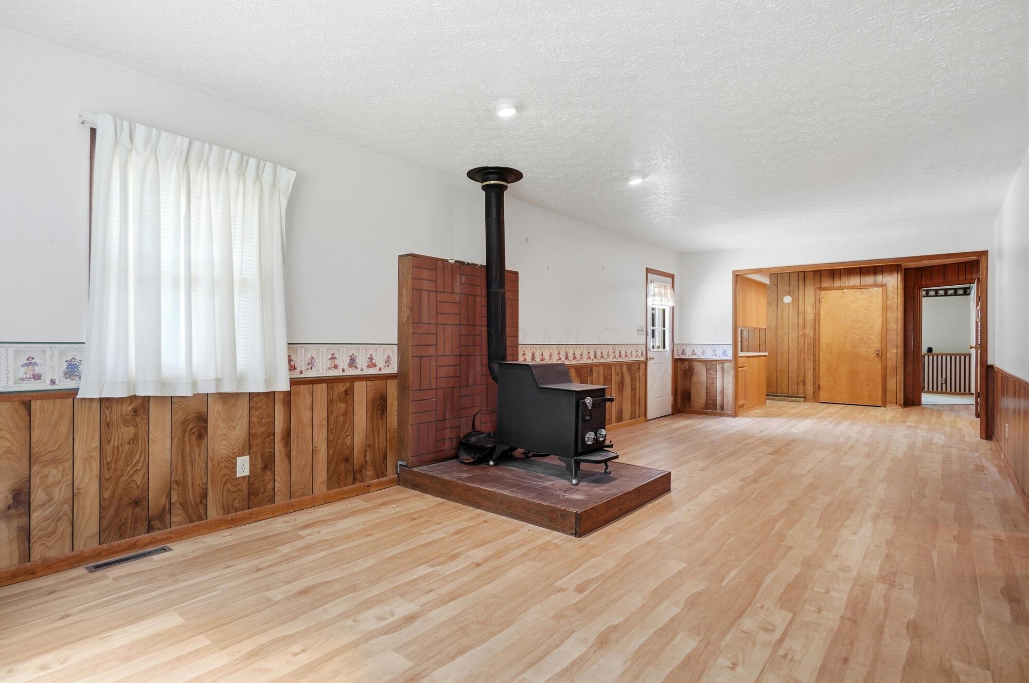 121 Baltimore Somerset Road Ne Property Photo 12