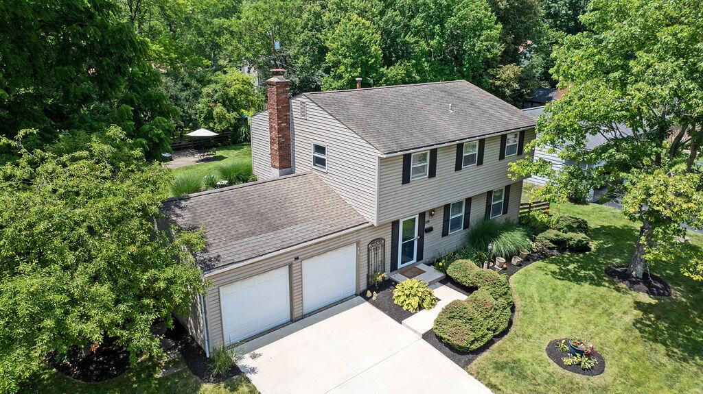719 Timberlake Drive Property Photo 2