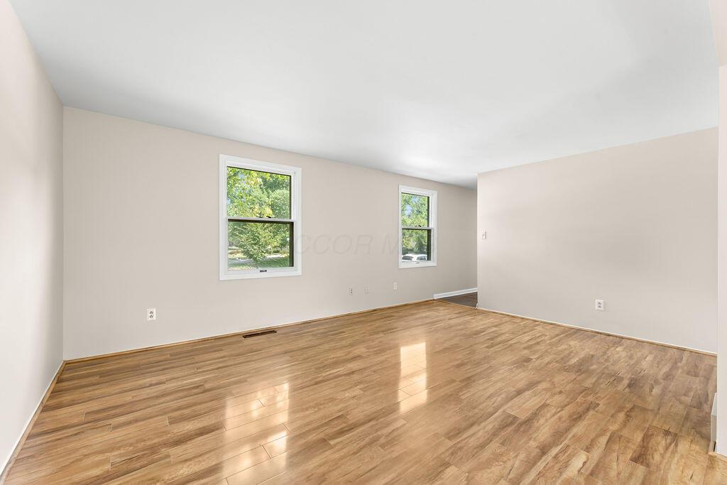 719 Timberlake Drive Property Photo 10