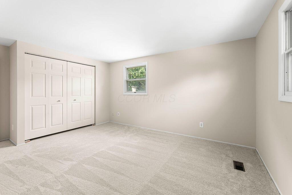 719 Timberlake Drive Property Photo 27