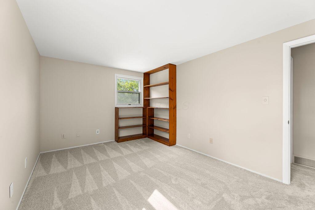 719 Timberlake Drive Property Photo 32