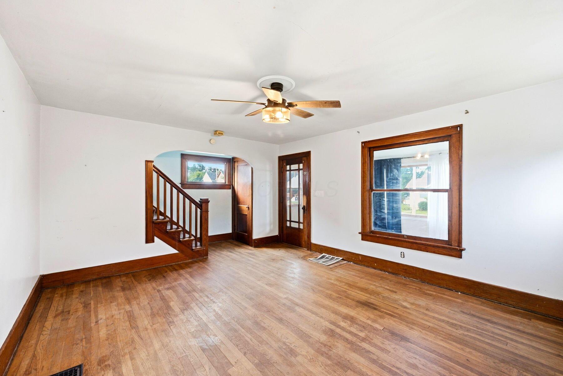 520 Oak Street Property Photo 10