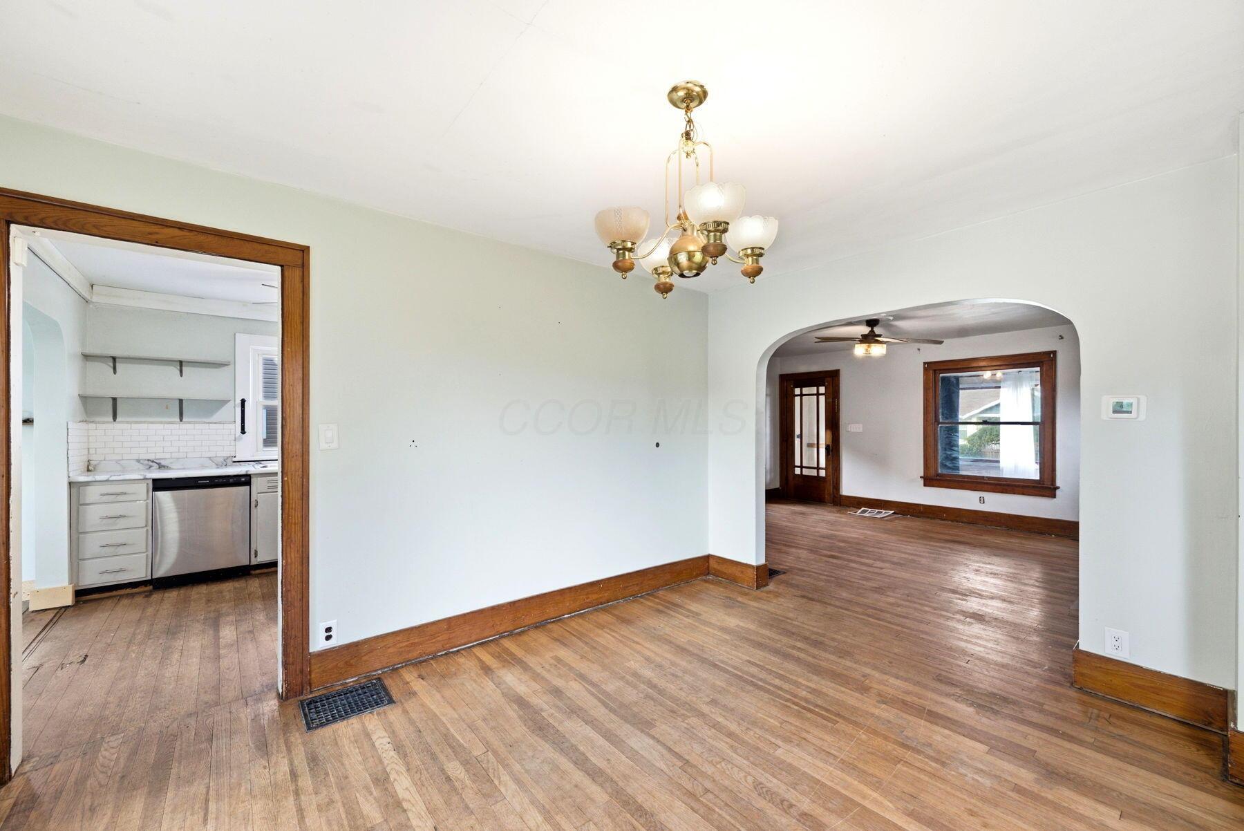 520 Oak Street Property Photo 12