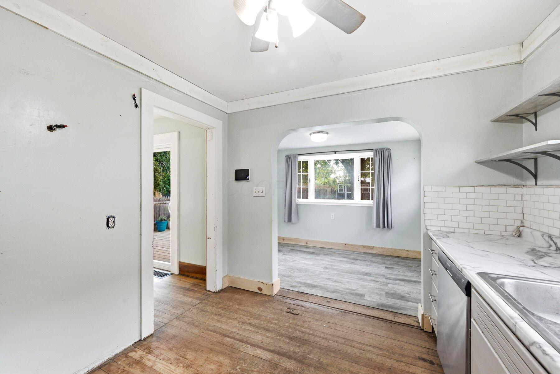 520 Oak Street Property Photo 14