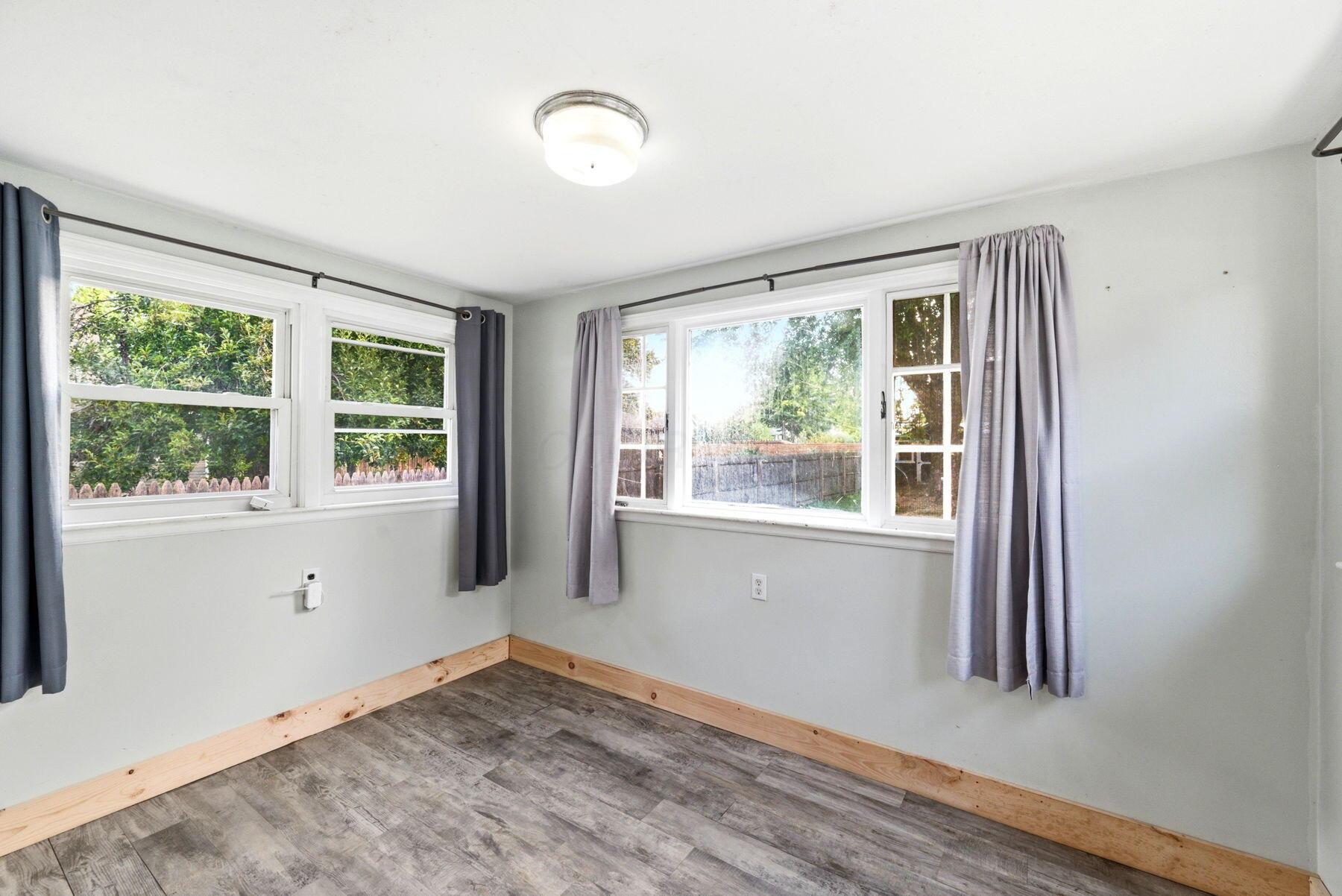 520 Oak Street Property Photo 16