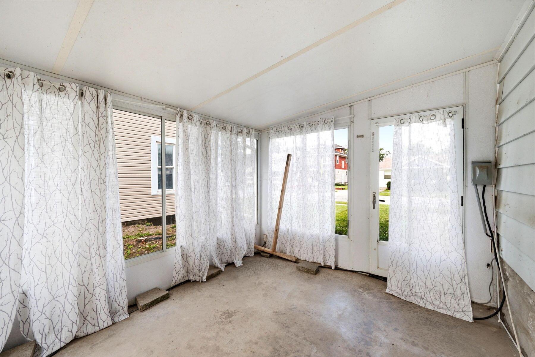 520 Oak Street Property Photo 17