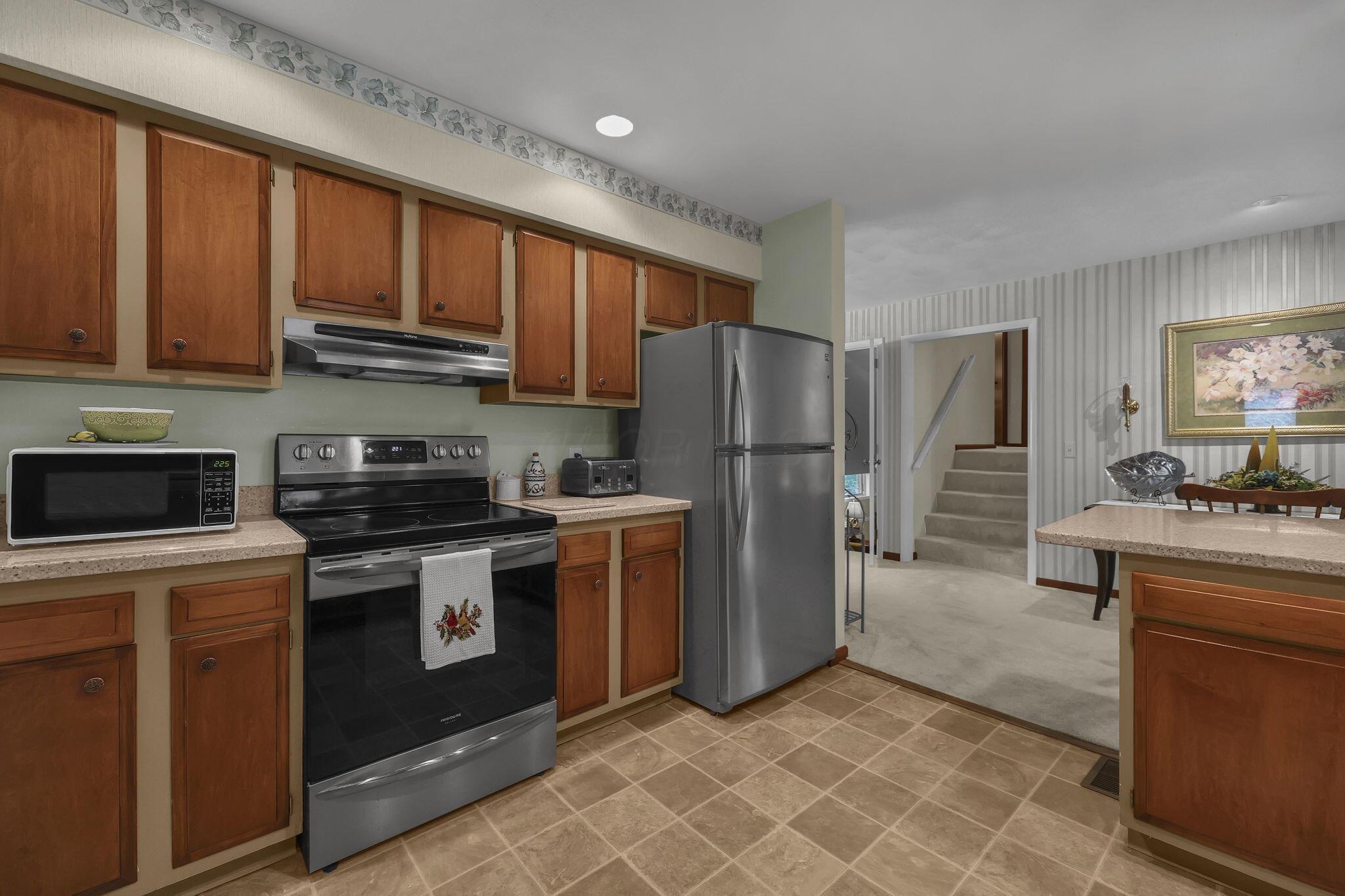 634 Knoll Drive Property Photo 10
