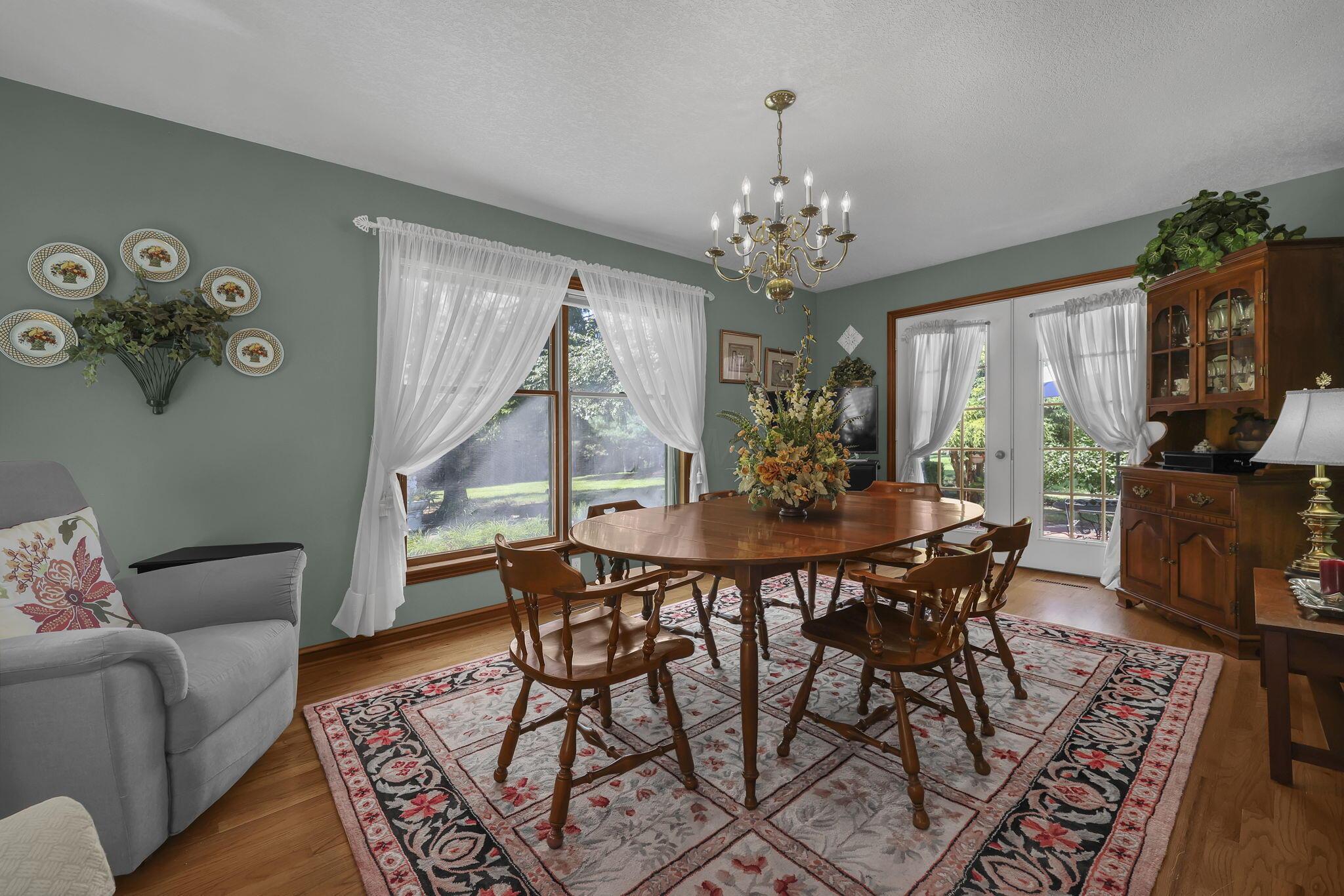 634 Knoll Drive Property Photo 14