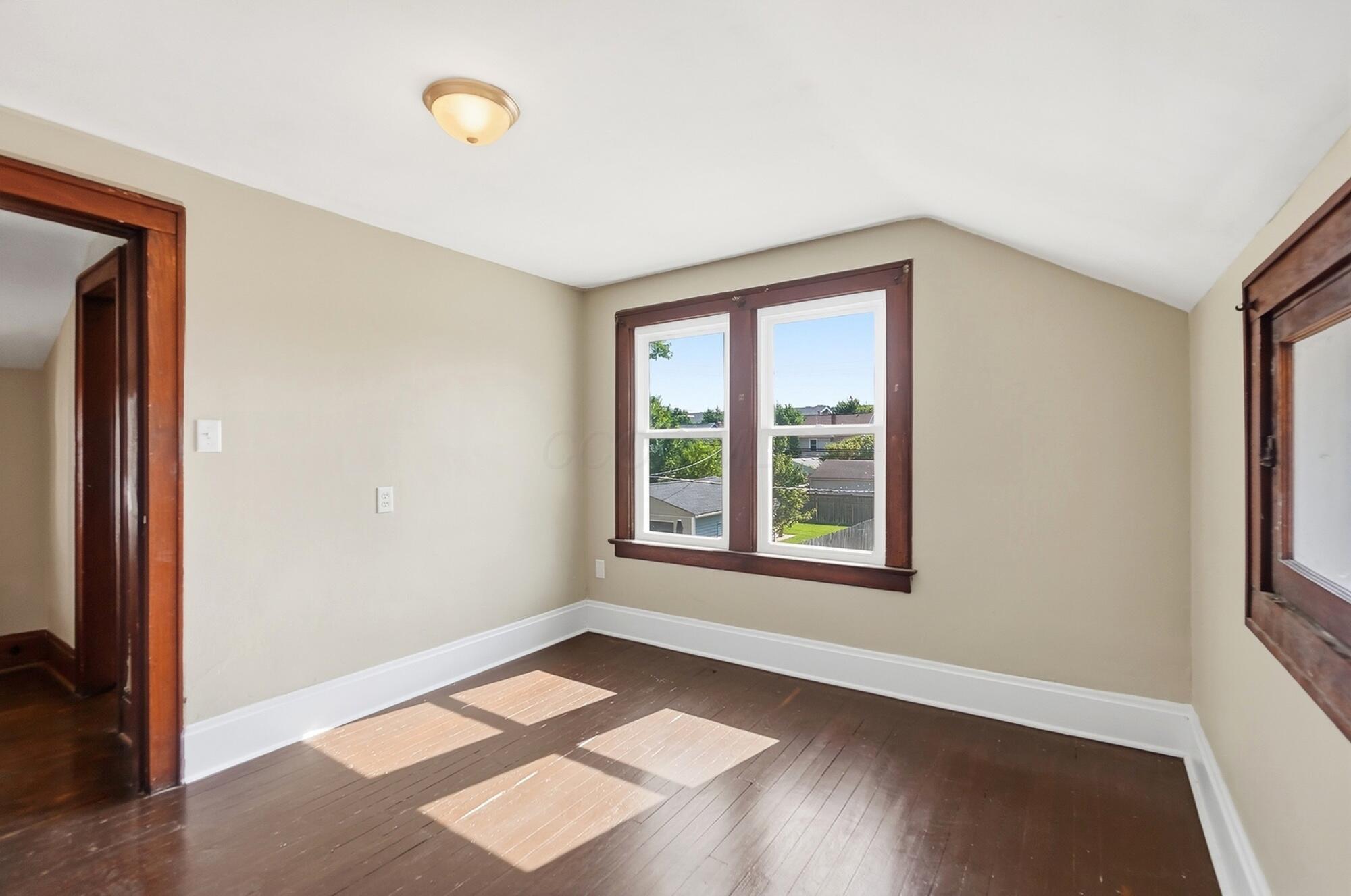 1300 Ashland Avenue Property Photo 29