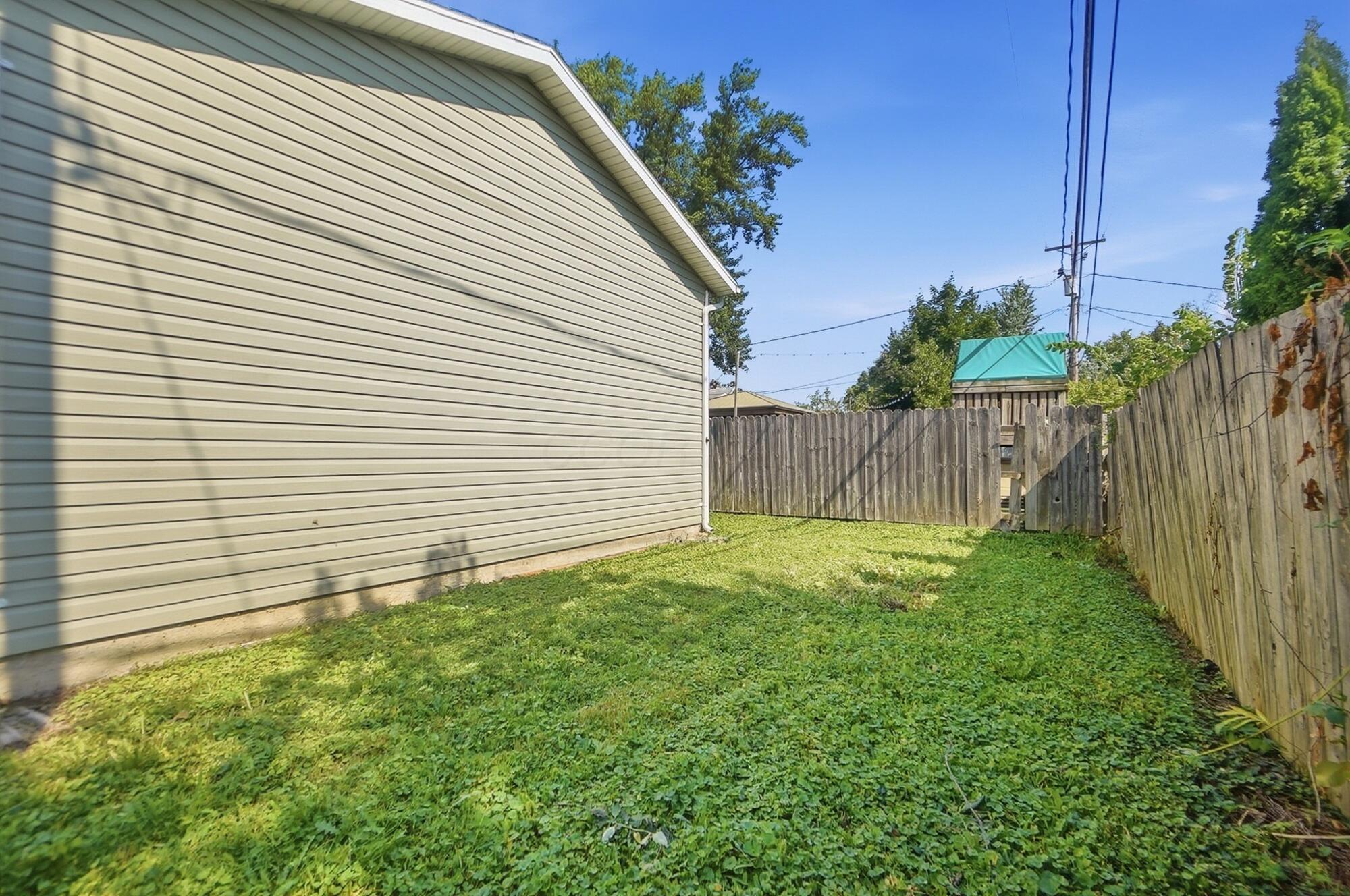 1300 Ashland Avenue Property Photo 53