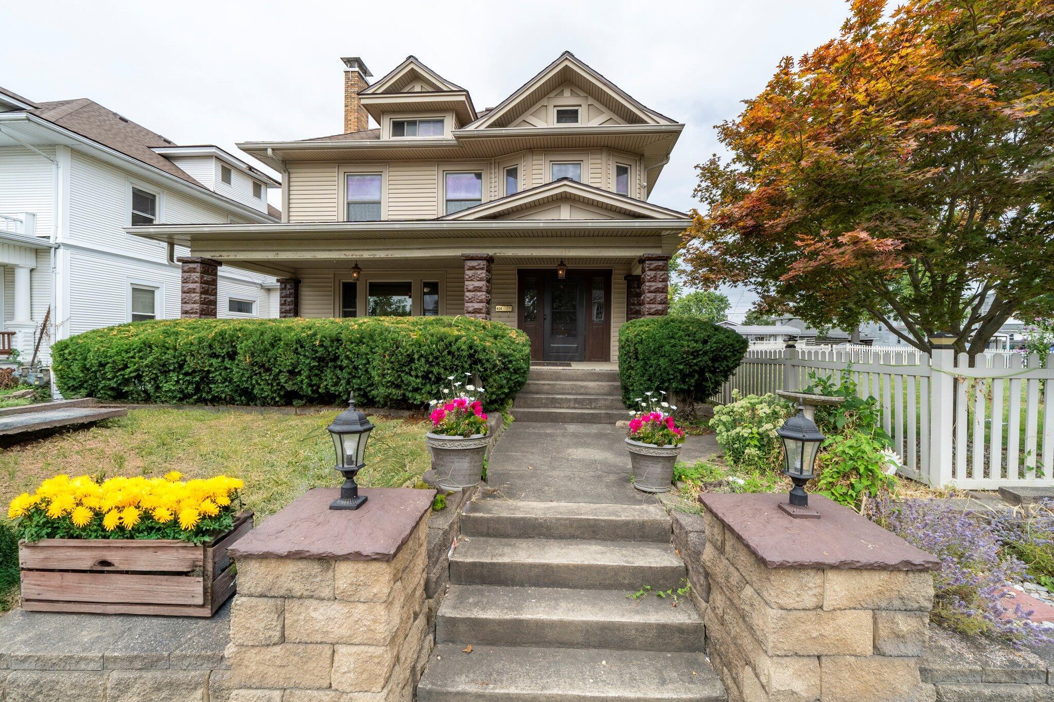 614 Columbus Avenue Property Photo 1
